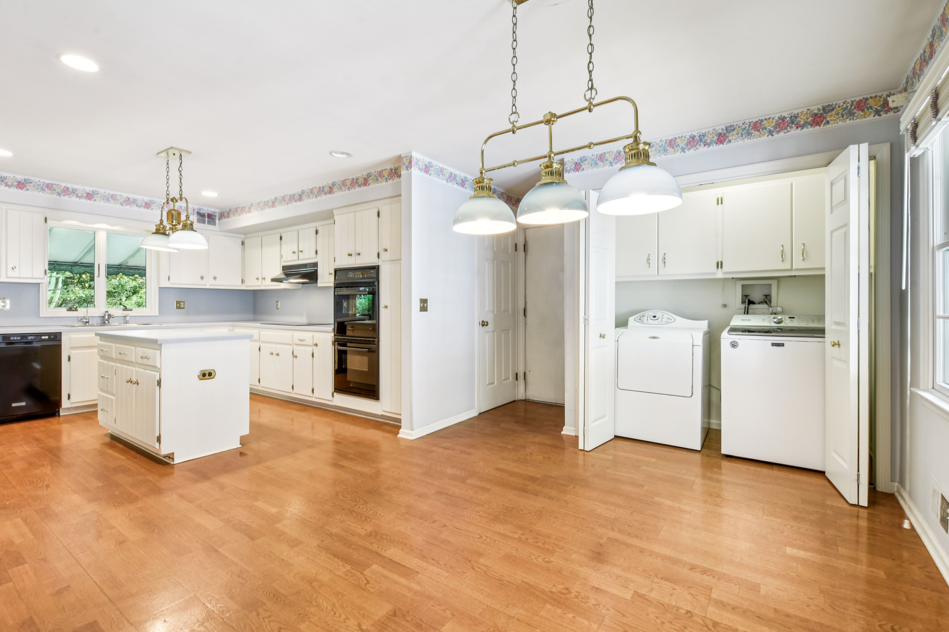 41 Twinbrooks Trail 