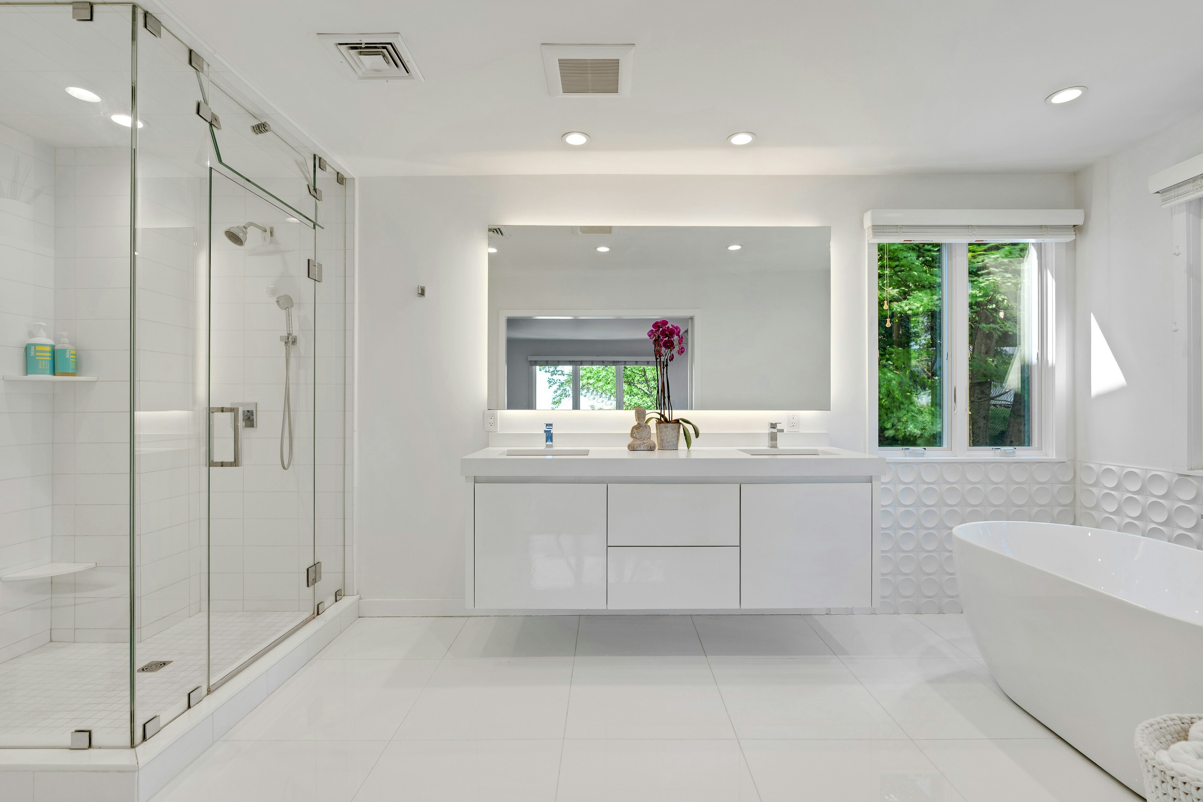 77 Collinwood Road 
