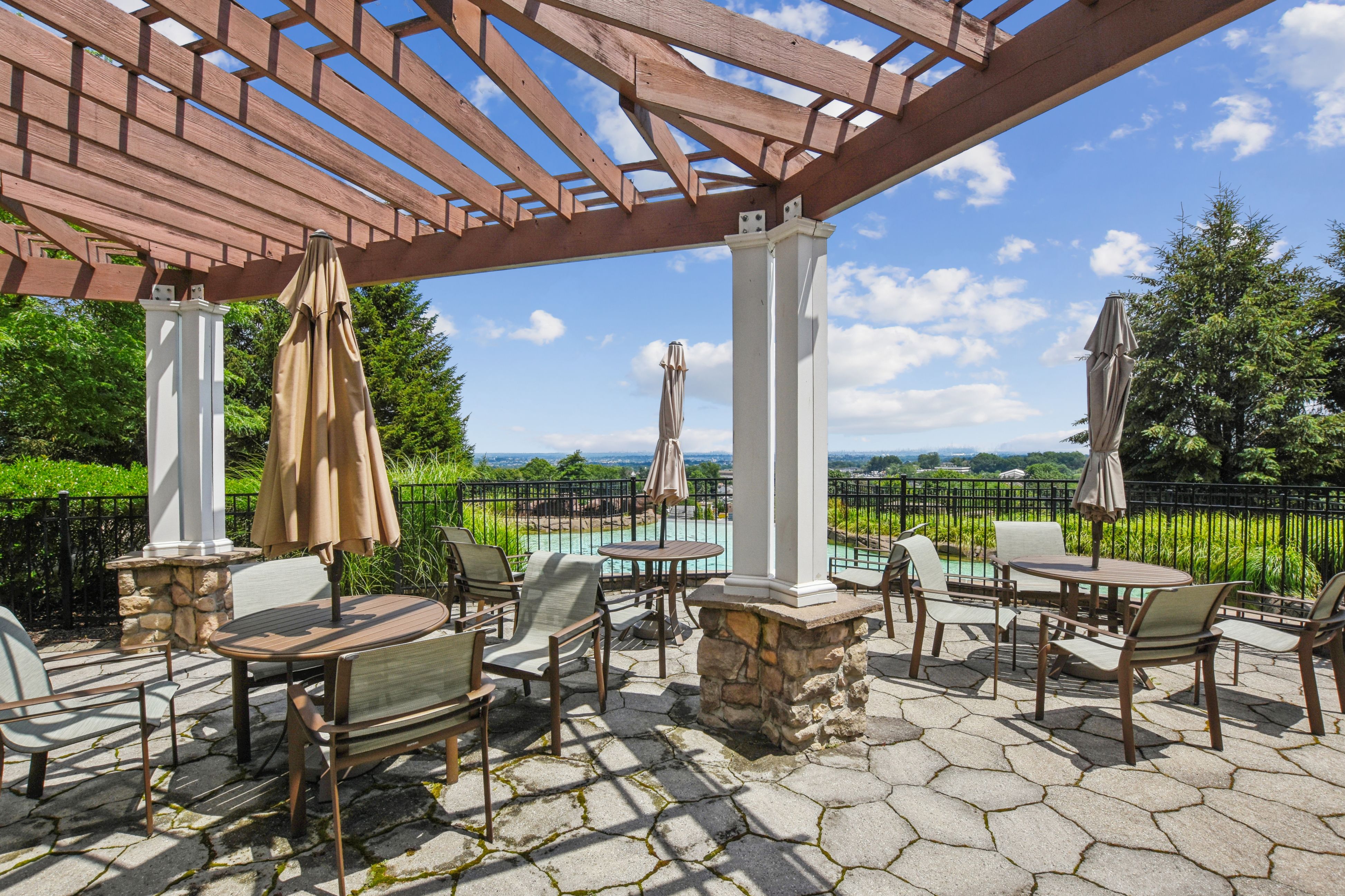 3 Bedrock Court B3
