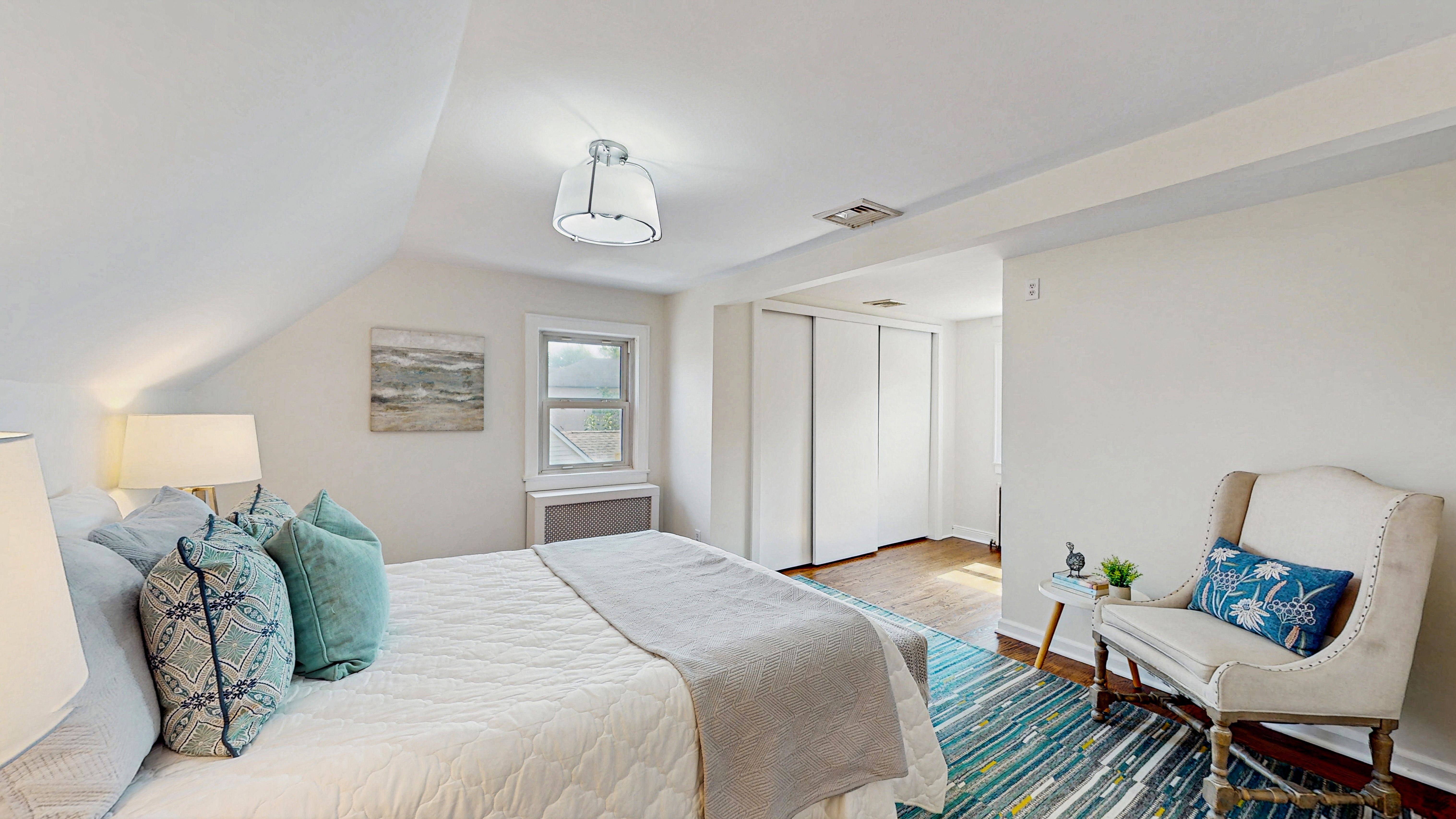 10 W Ridgedale Avenue 