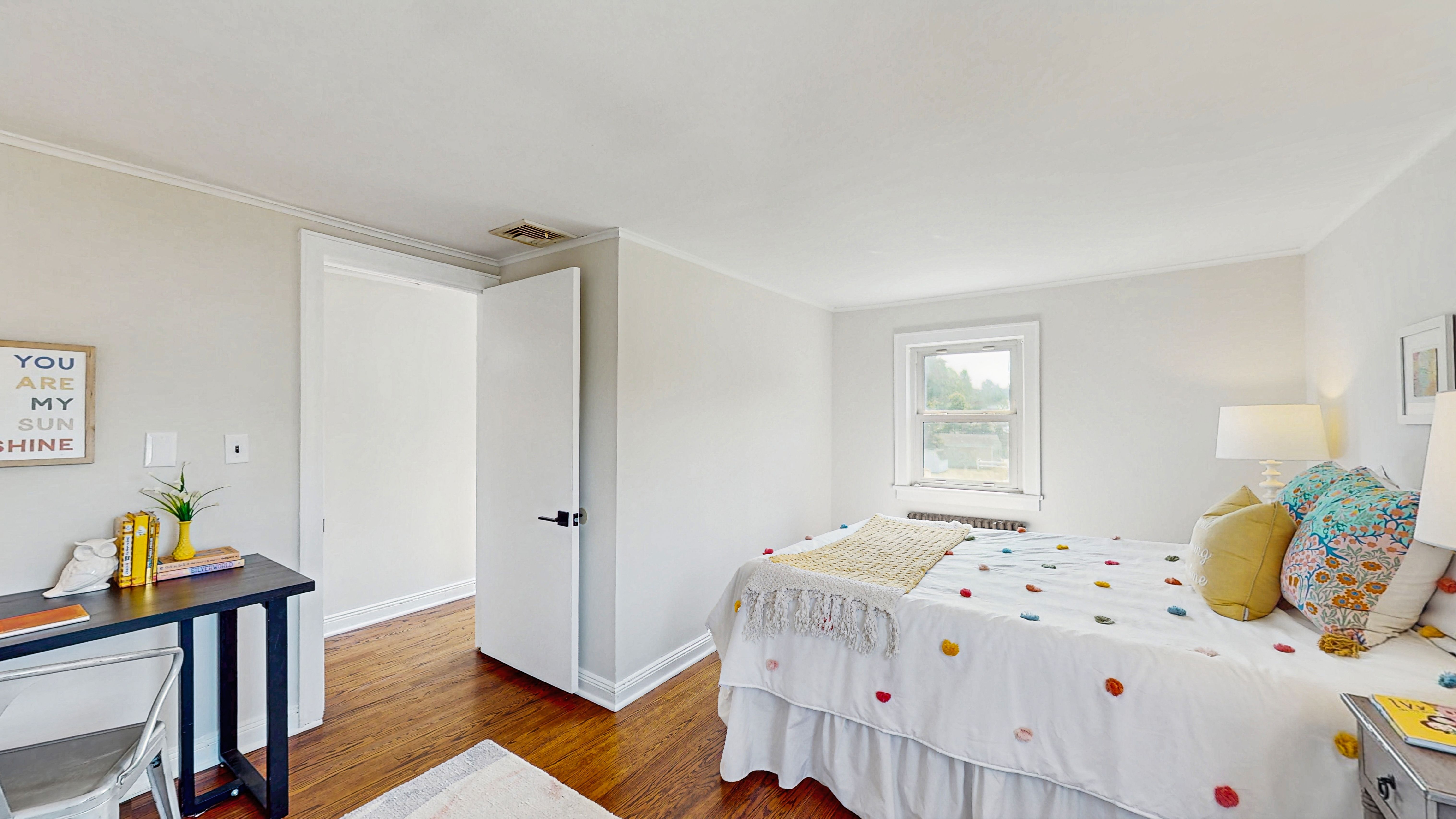 10 W Ridgedale Avenue 