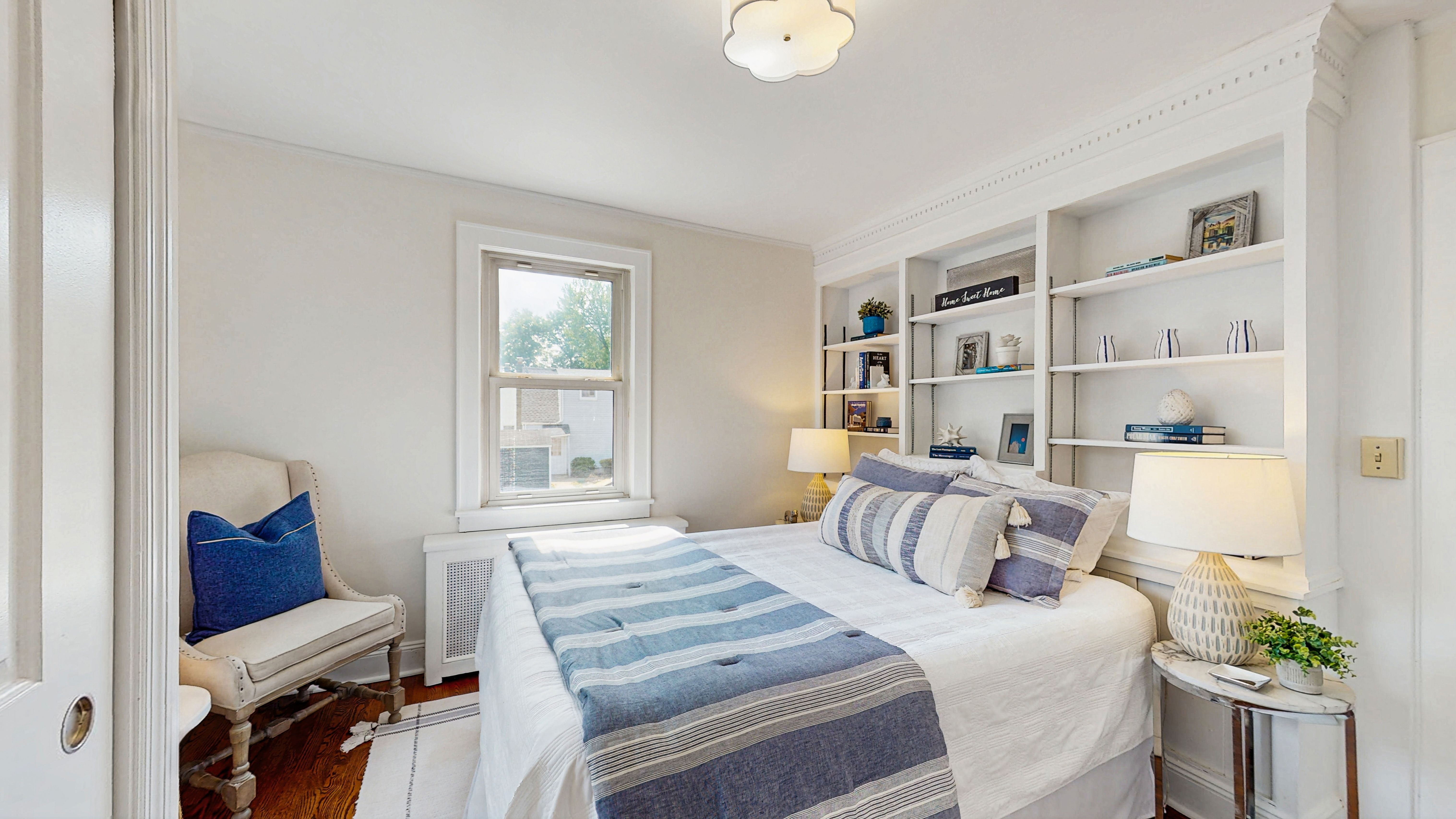 10 W Ridgedale Avenue 