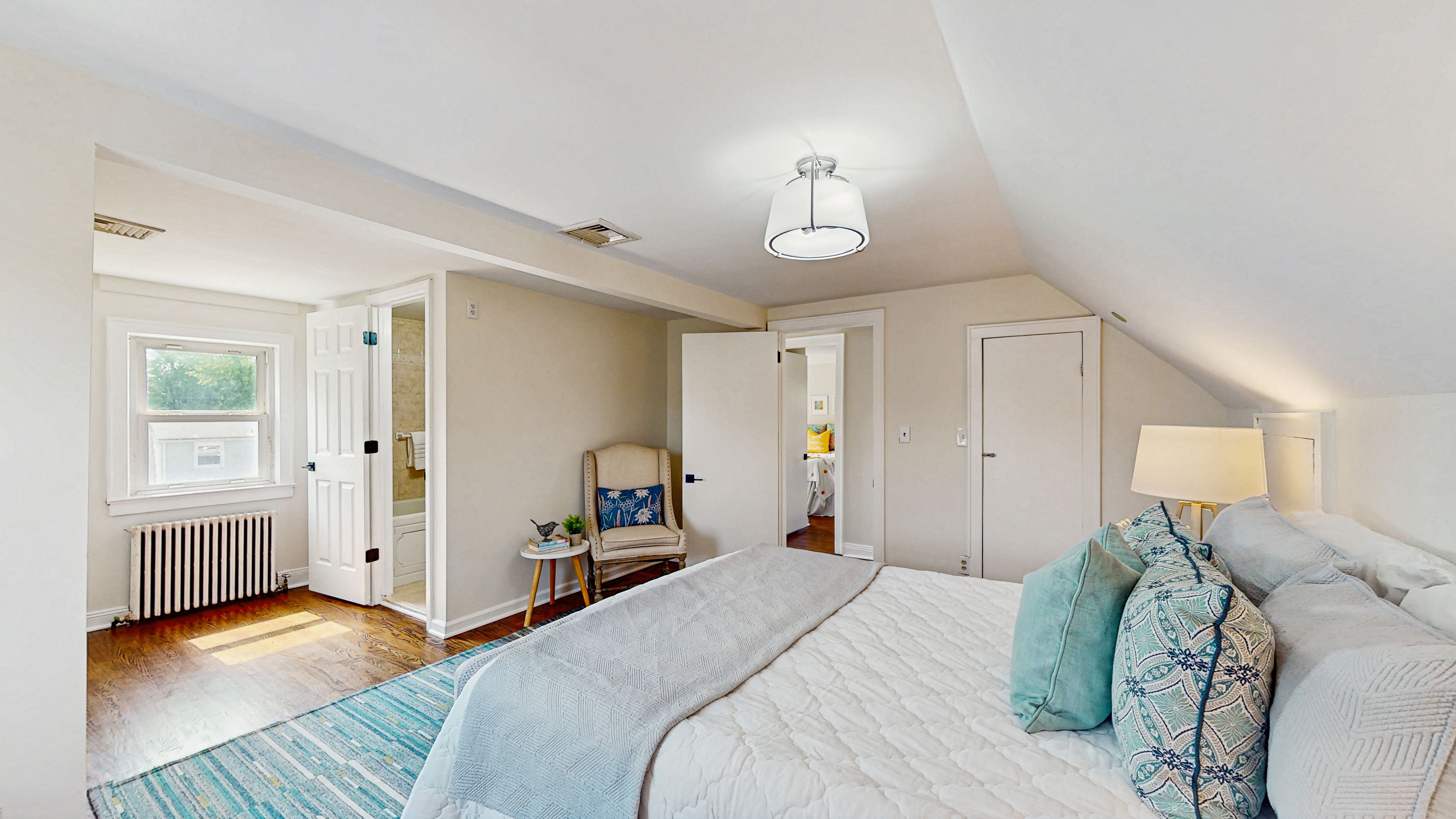10 W Ridgedale Avenue 