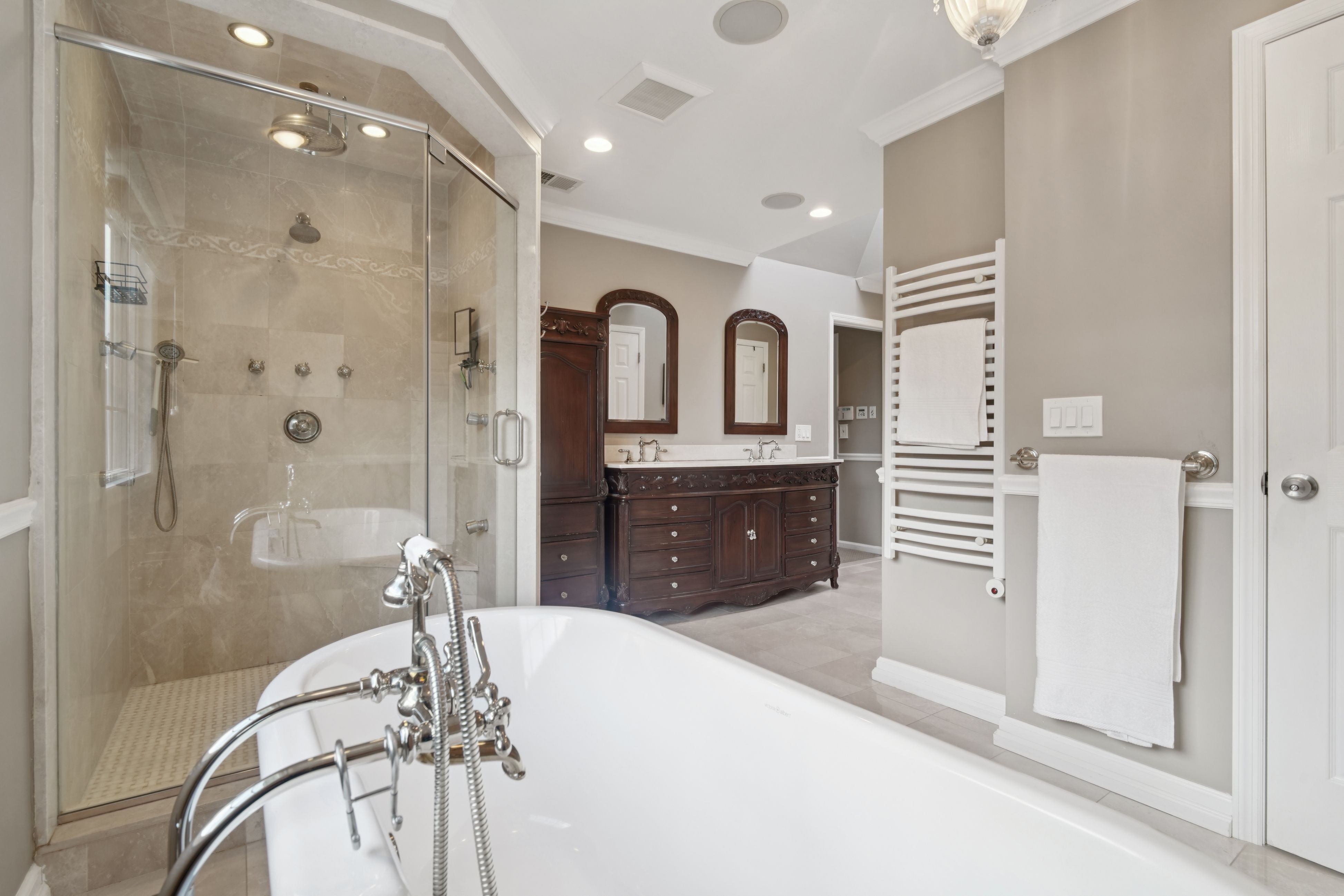 4 Hidden Acres Drive 