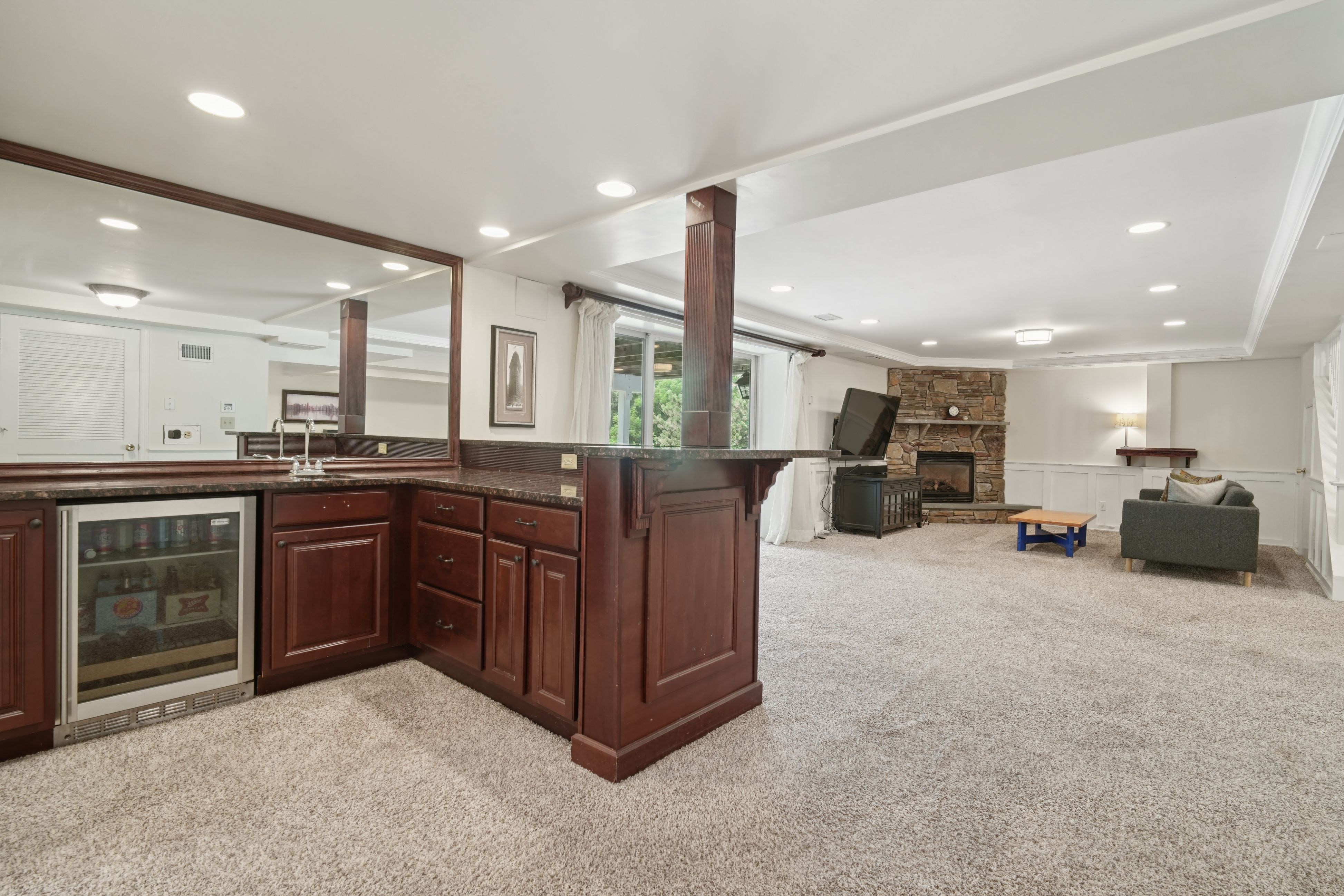 4 Hidden Acres Drive 