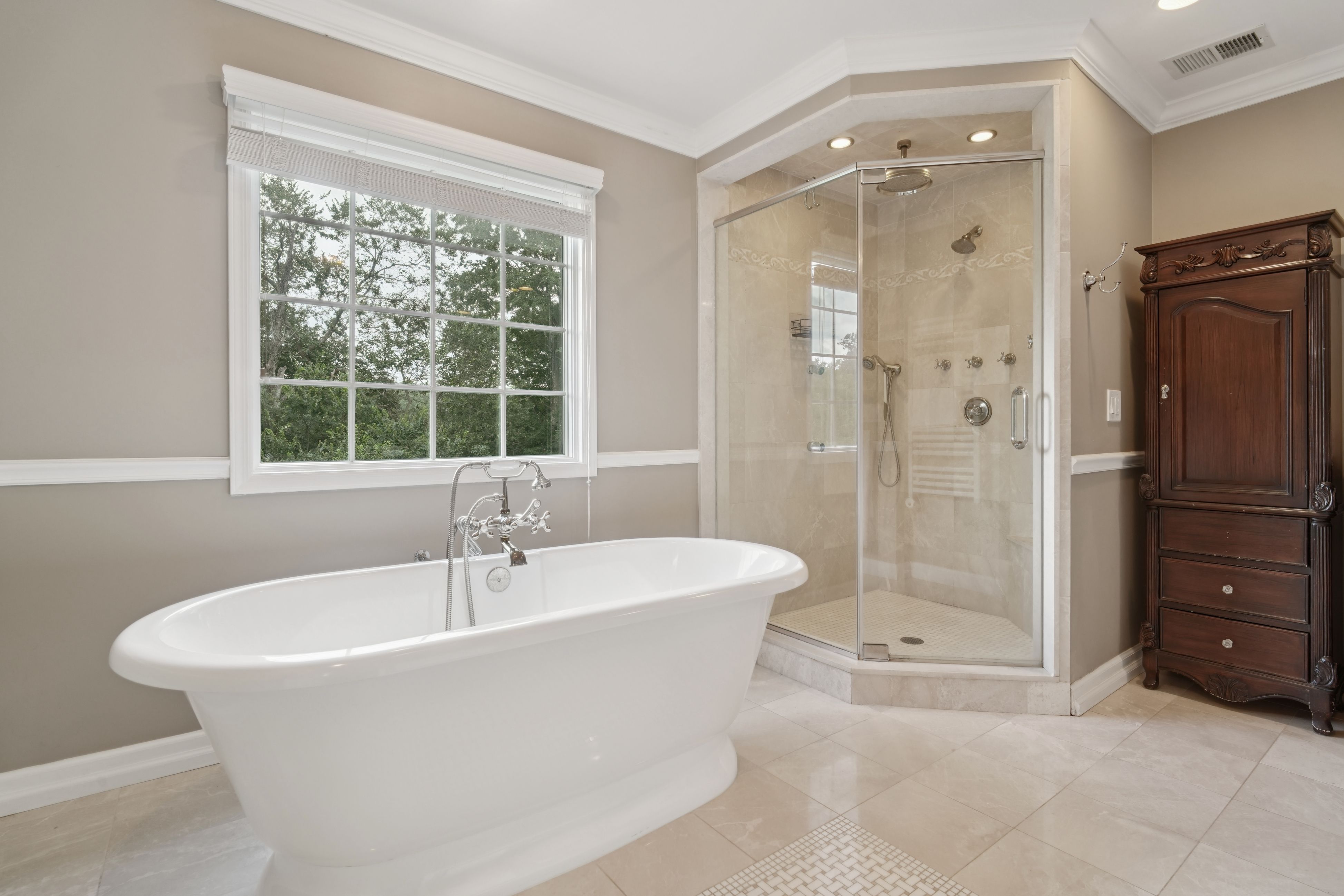 4 Hidden Acres Drive 