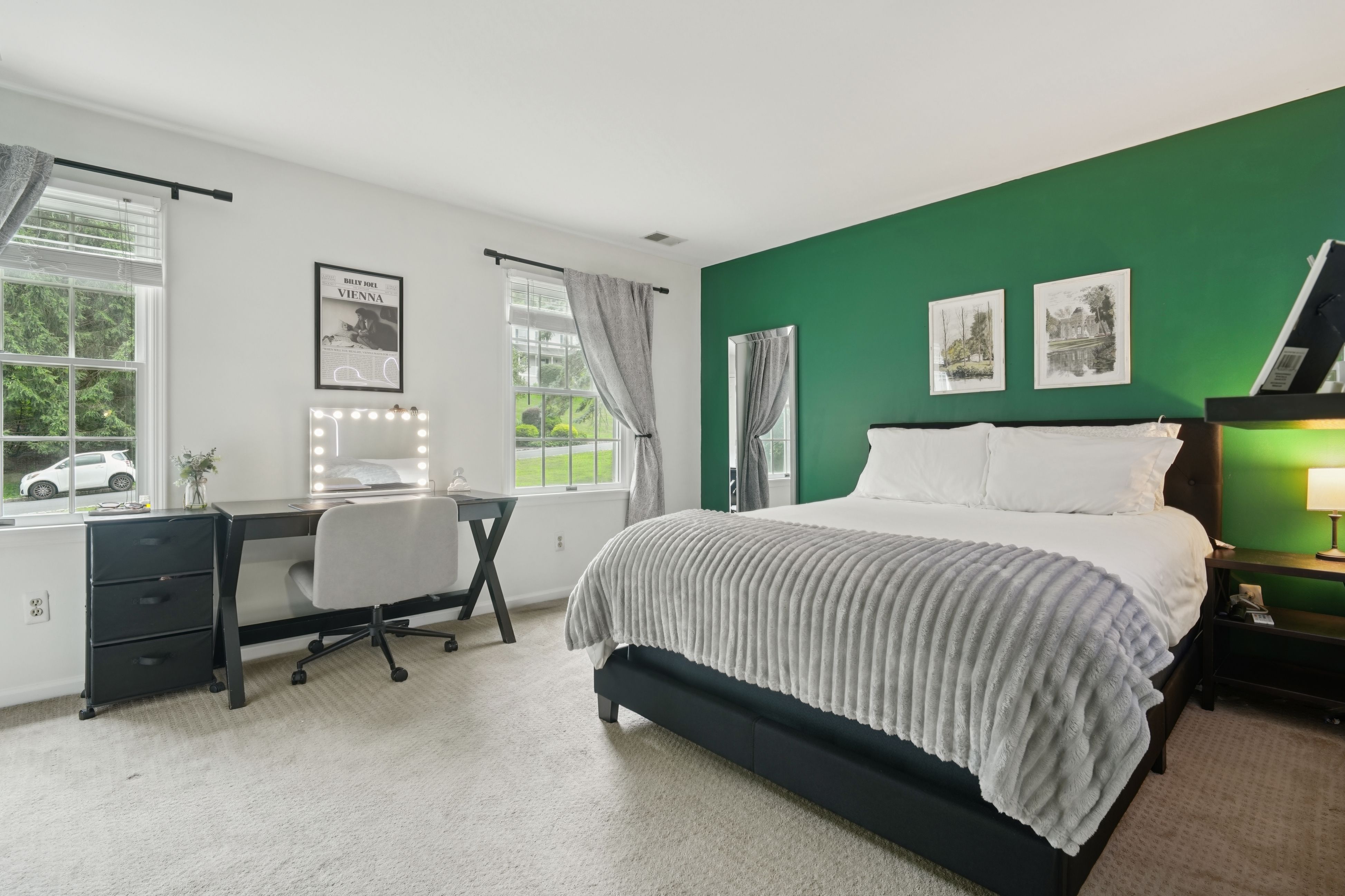 4 Hidden Acres Drive 