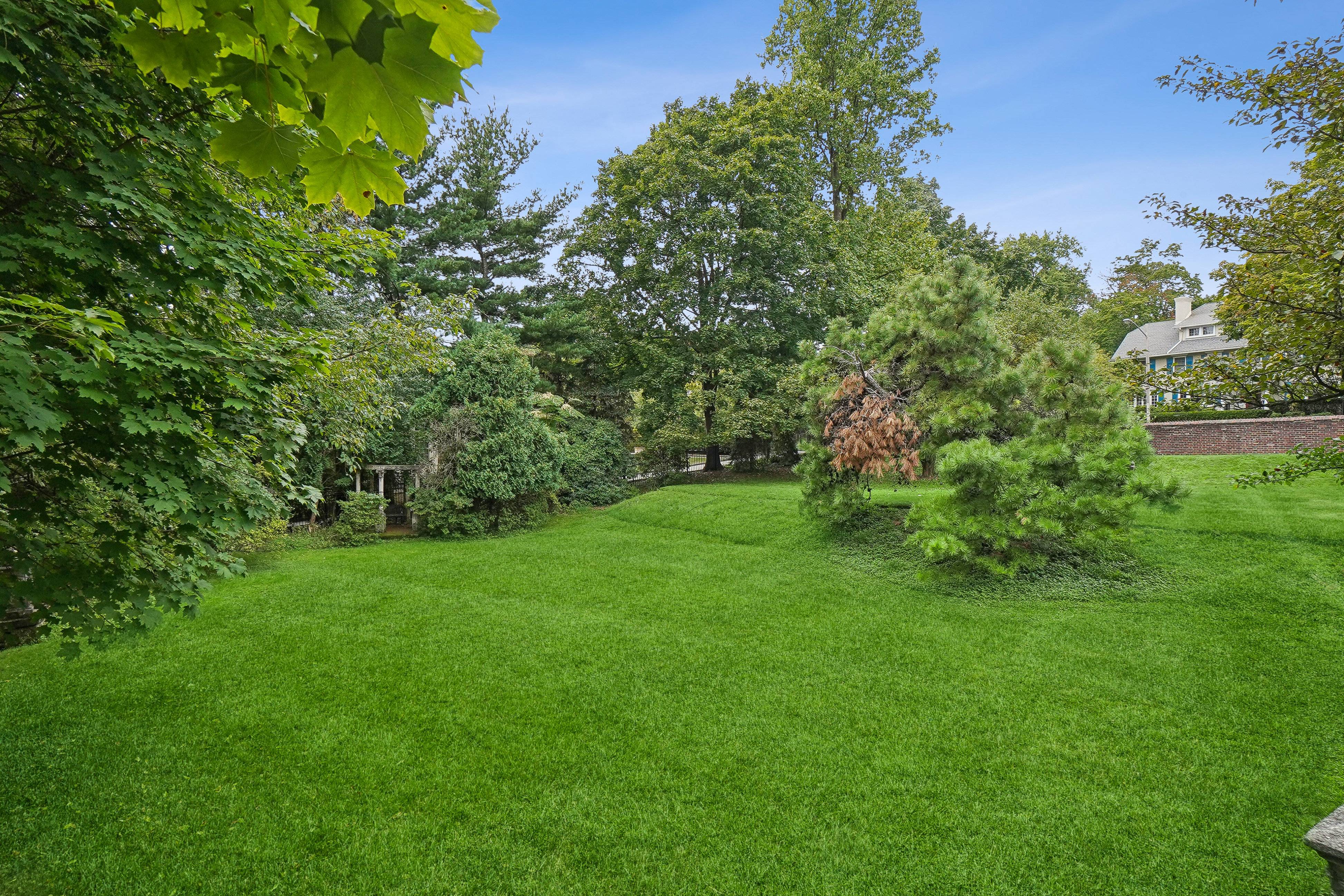25 Prospect Avenue 