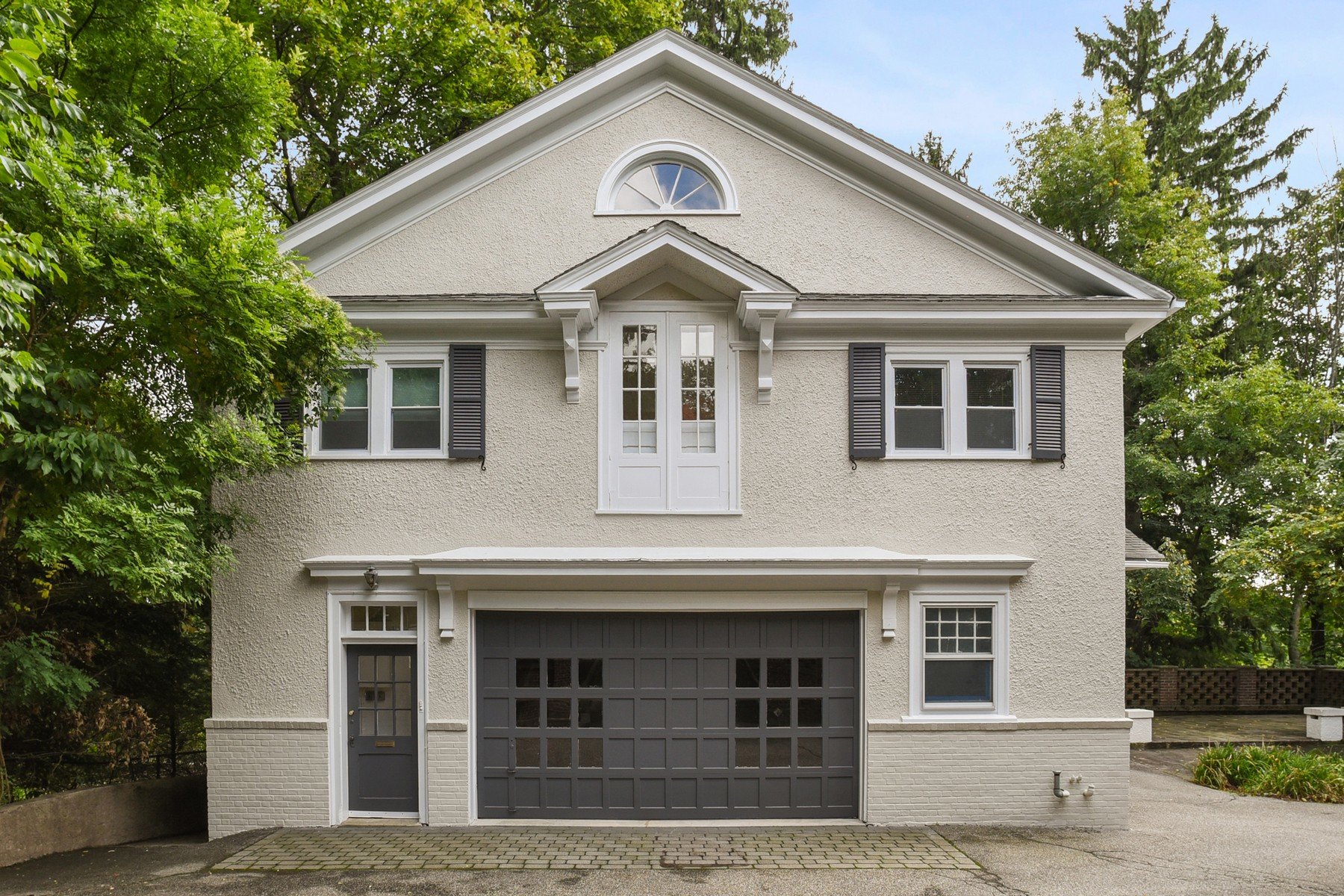 25 Prospect Avenue 