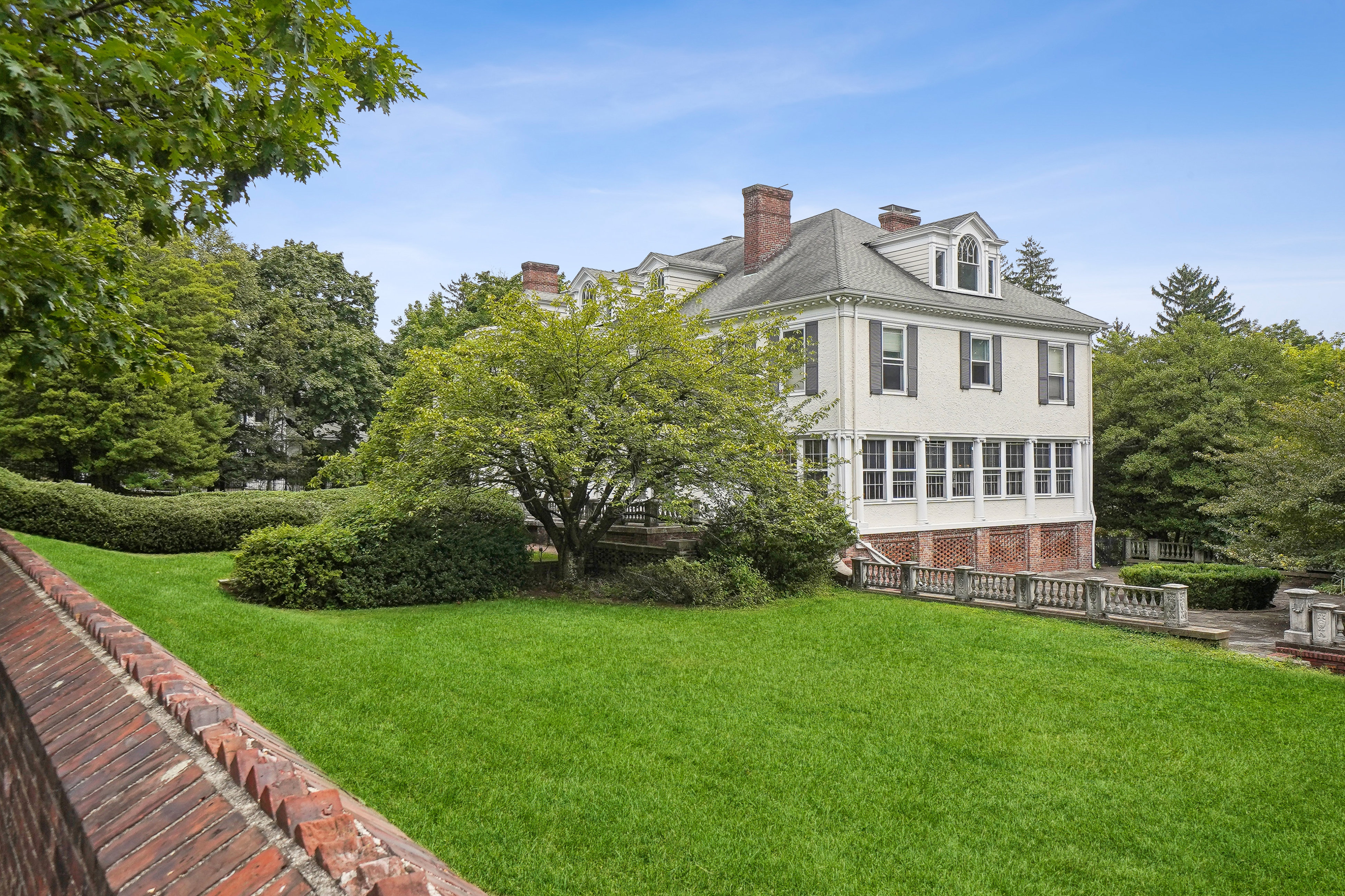 25 Prospect Avenue 