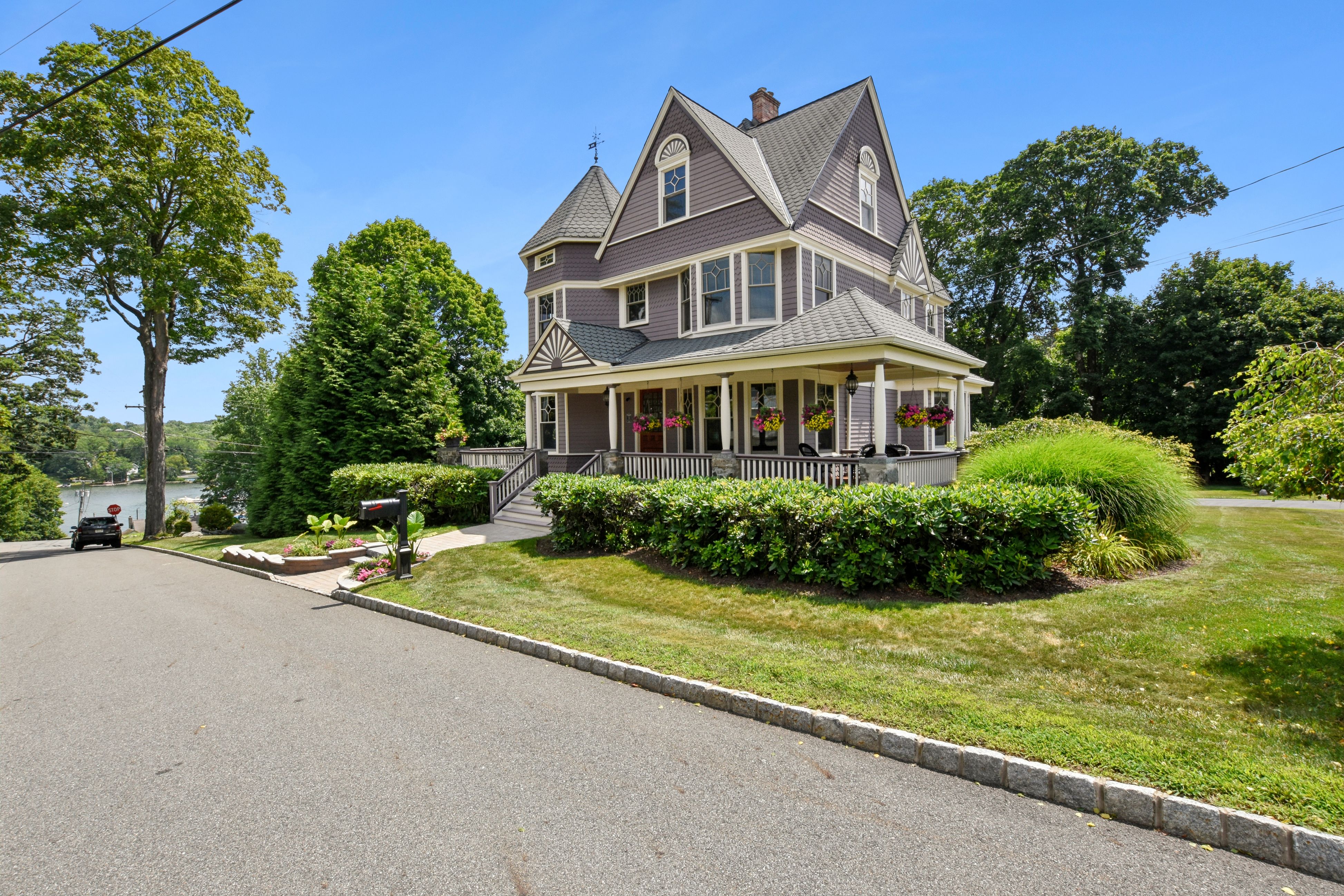 14 Hopatcong Avenue 