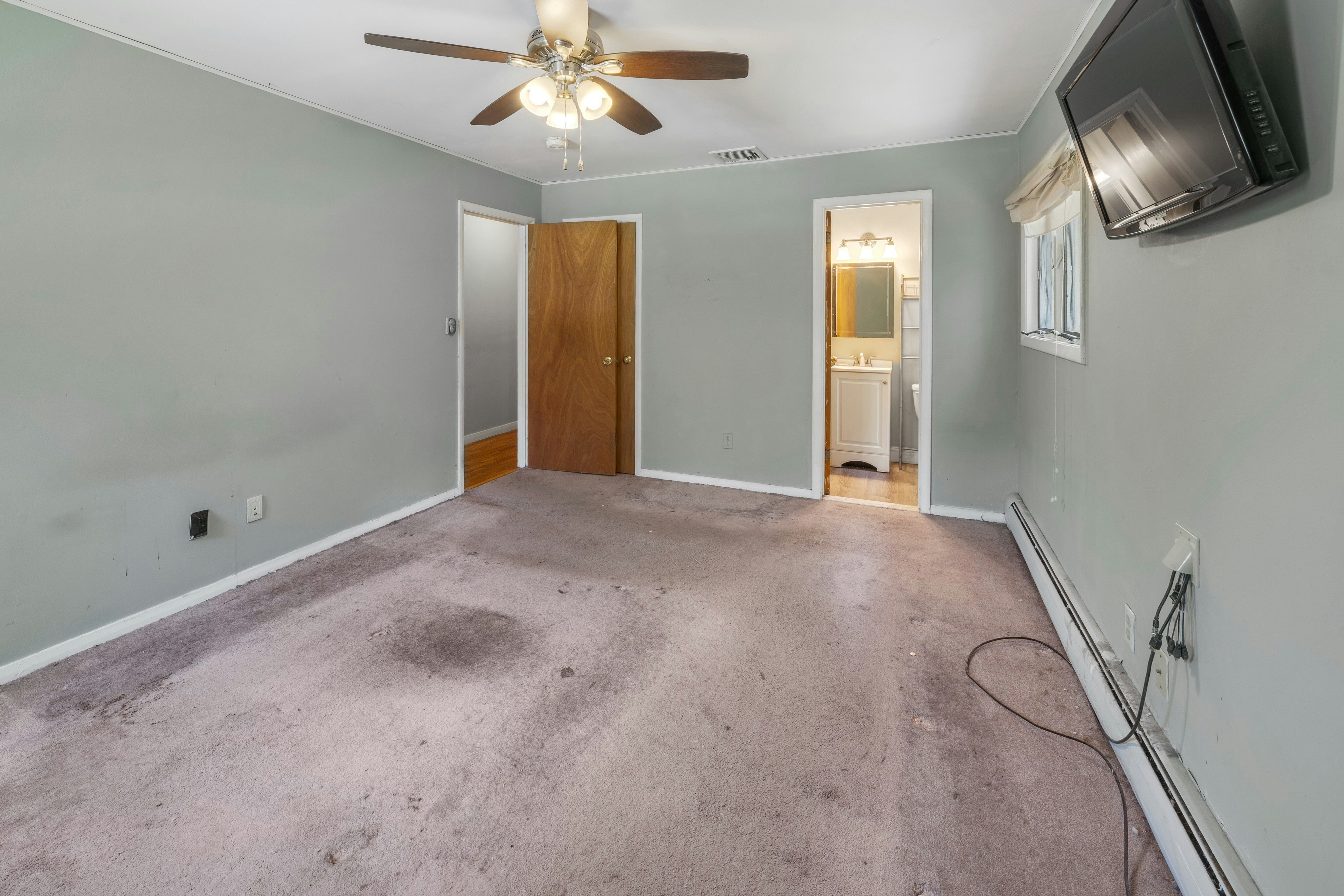 4 Dolores Drive 