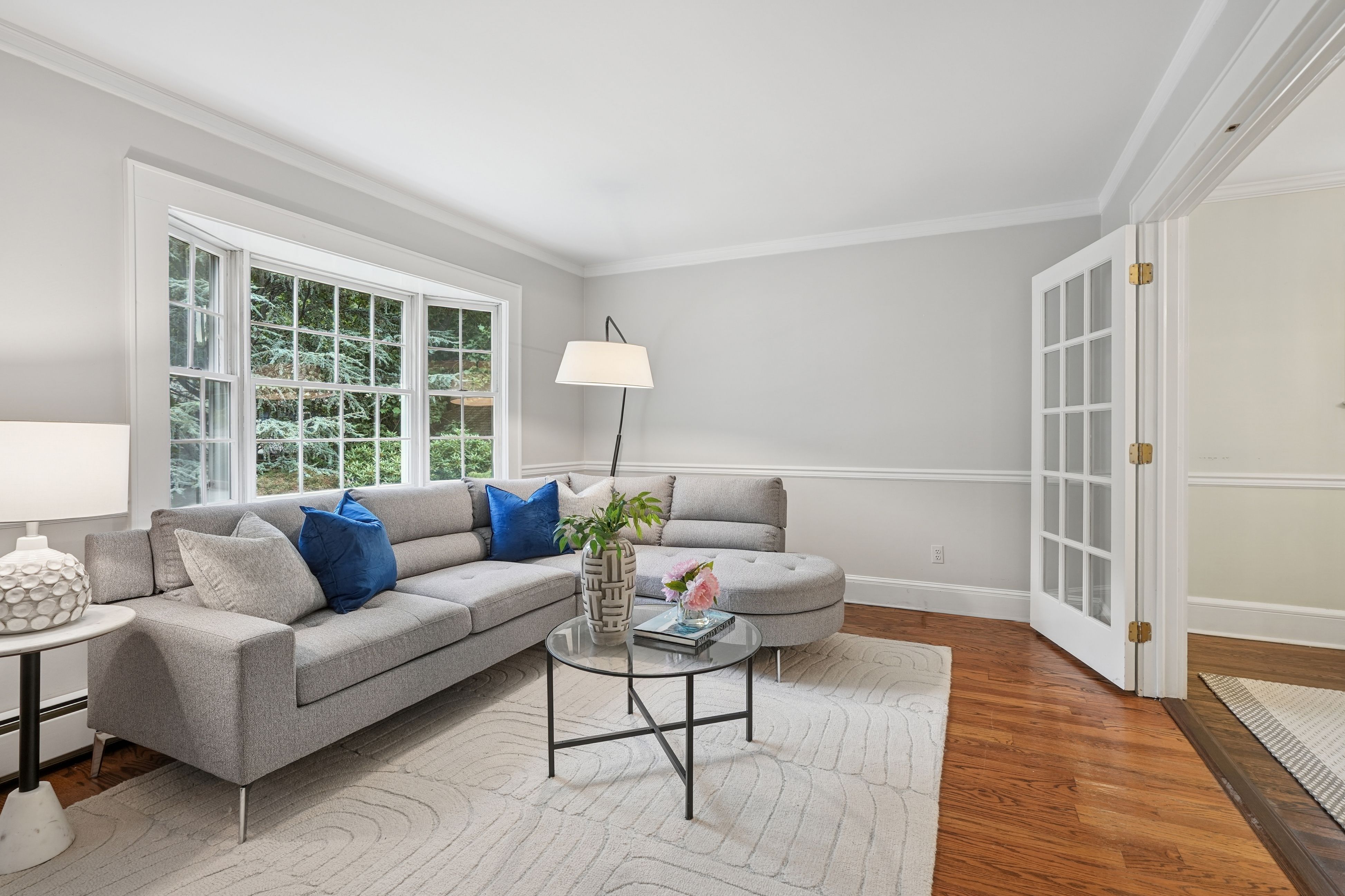 649 Ridgewood Avenue 