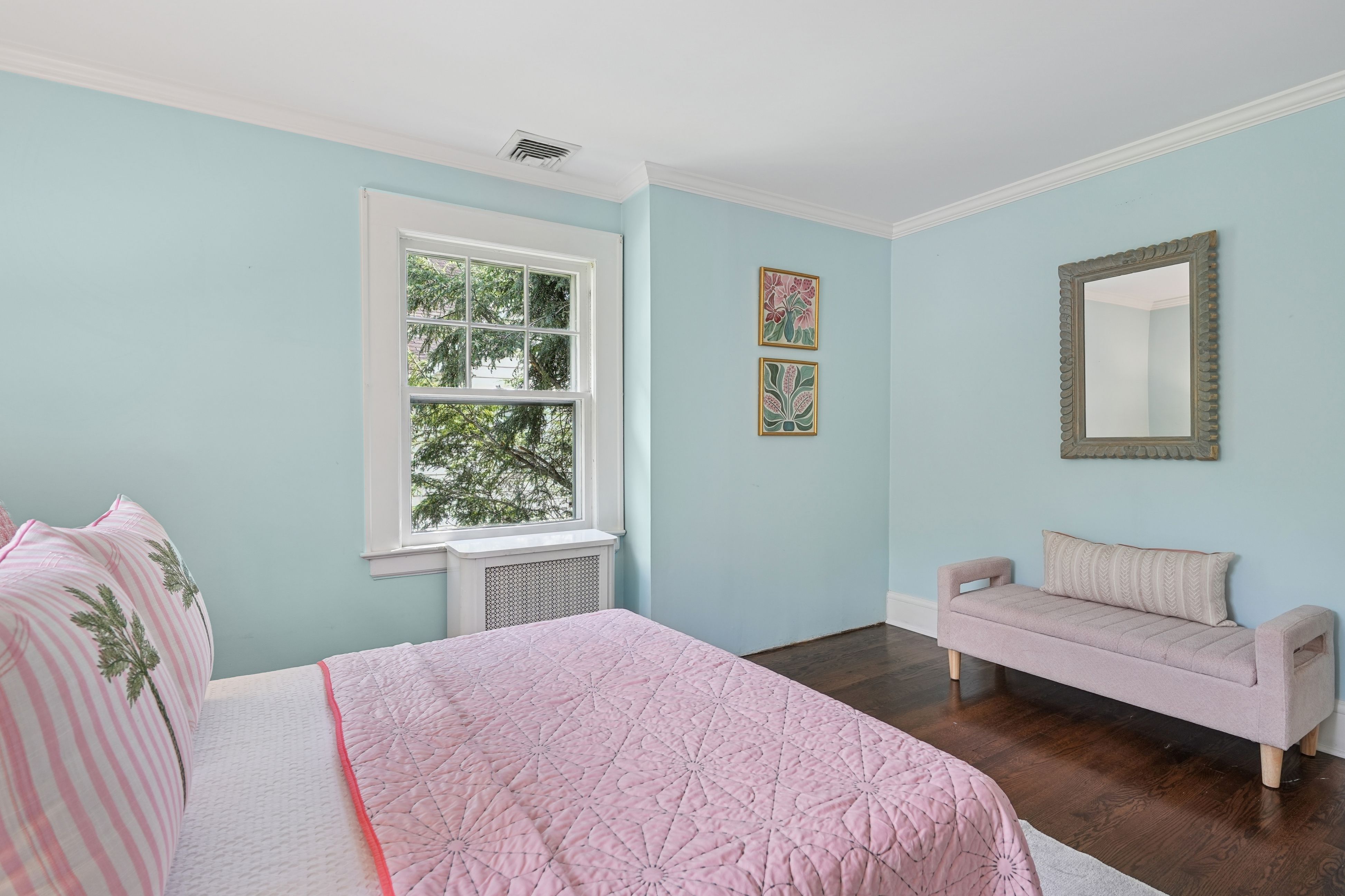 649 Ridgewood Avenue 