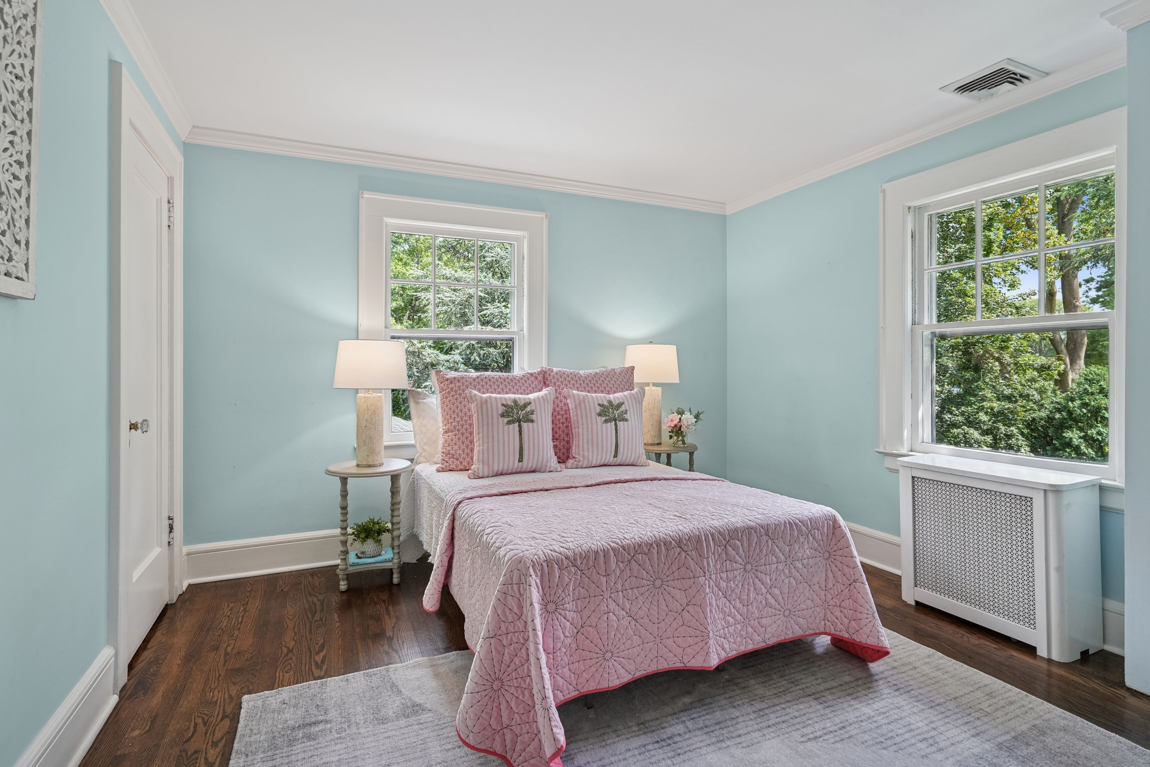 649 Ridgewood Avenue 