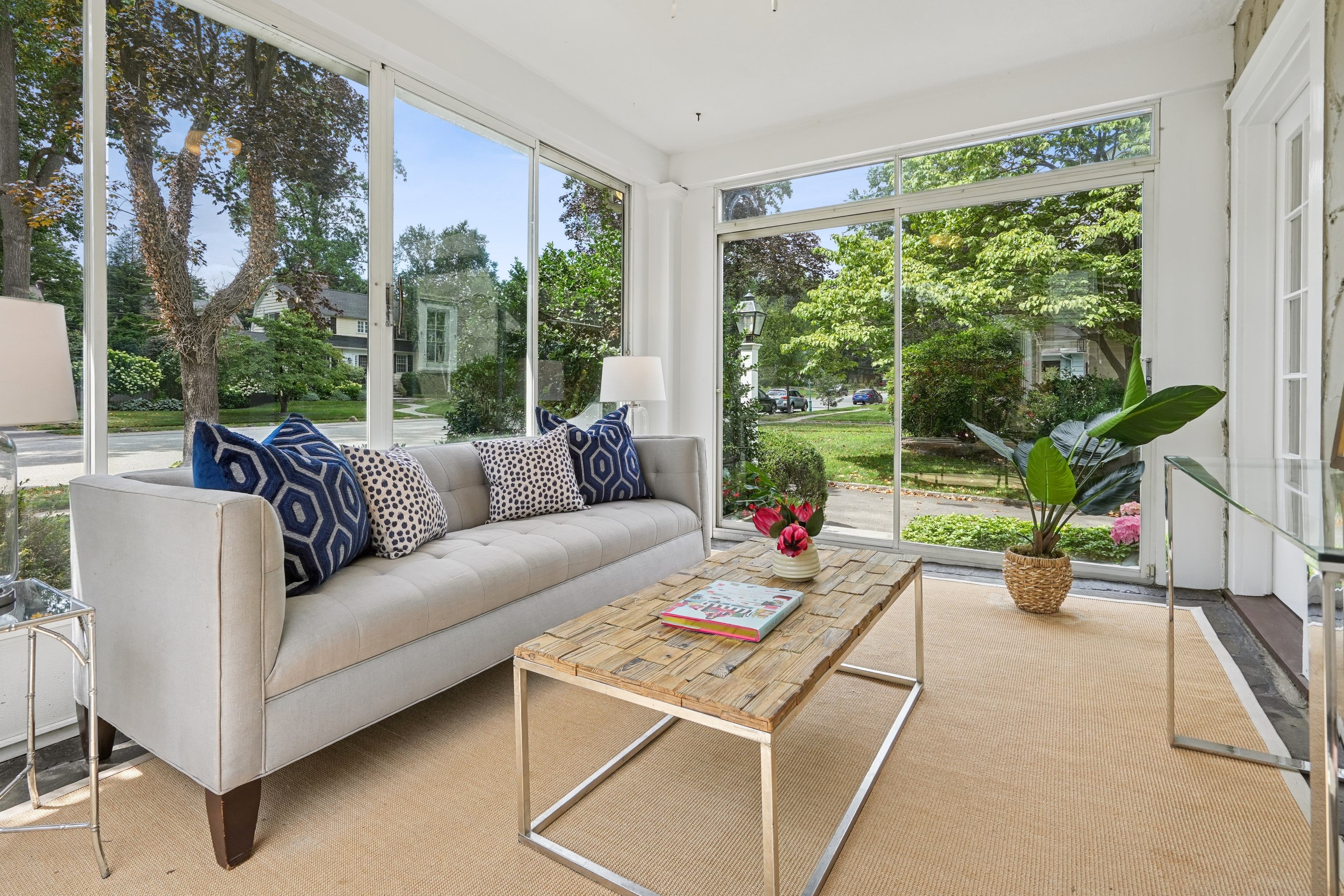 649 Ridgewood Avenue 