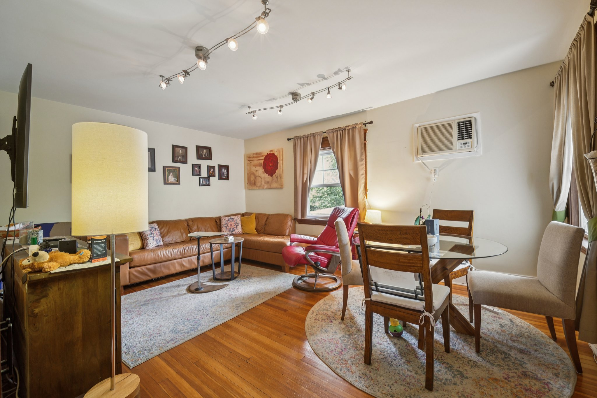 124 Midland Avenue Unit 2