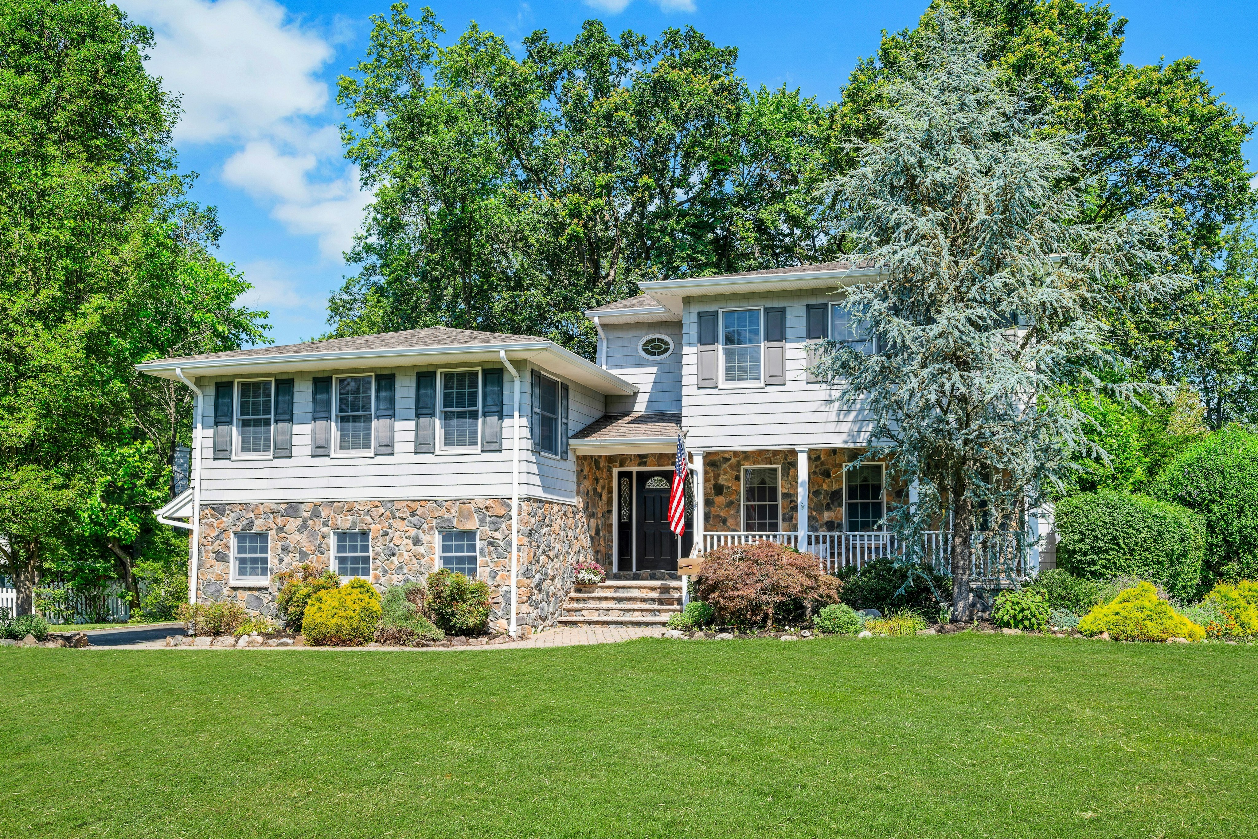 8 Walker Drive 
