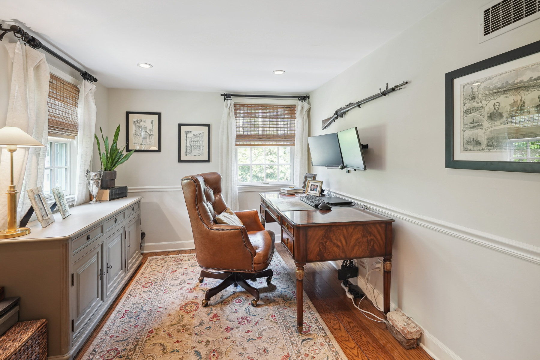 11 Hickory Road 