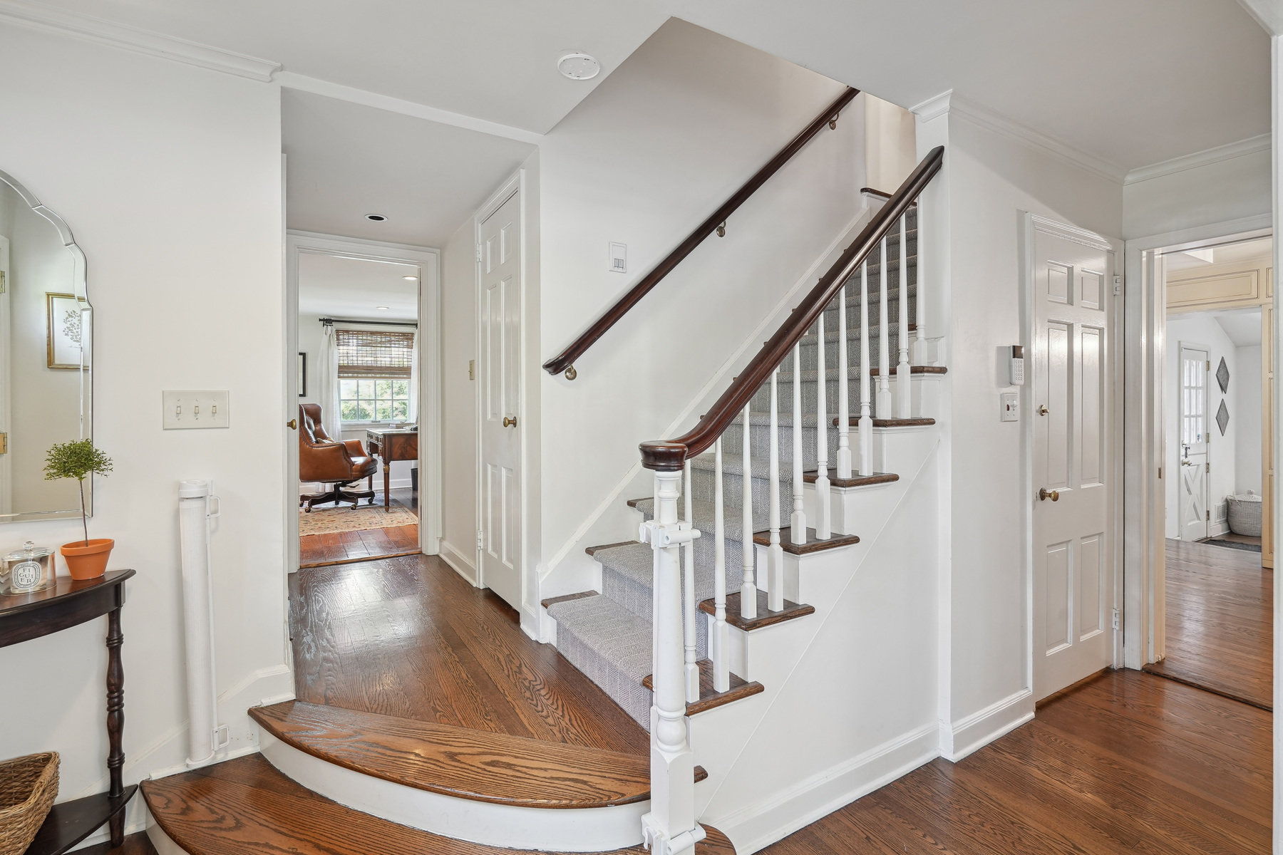 11 Hickory Road 