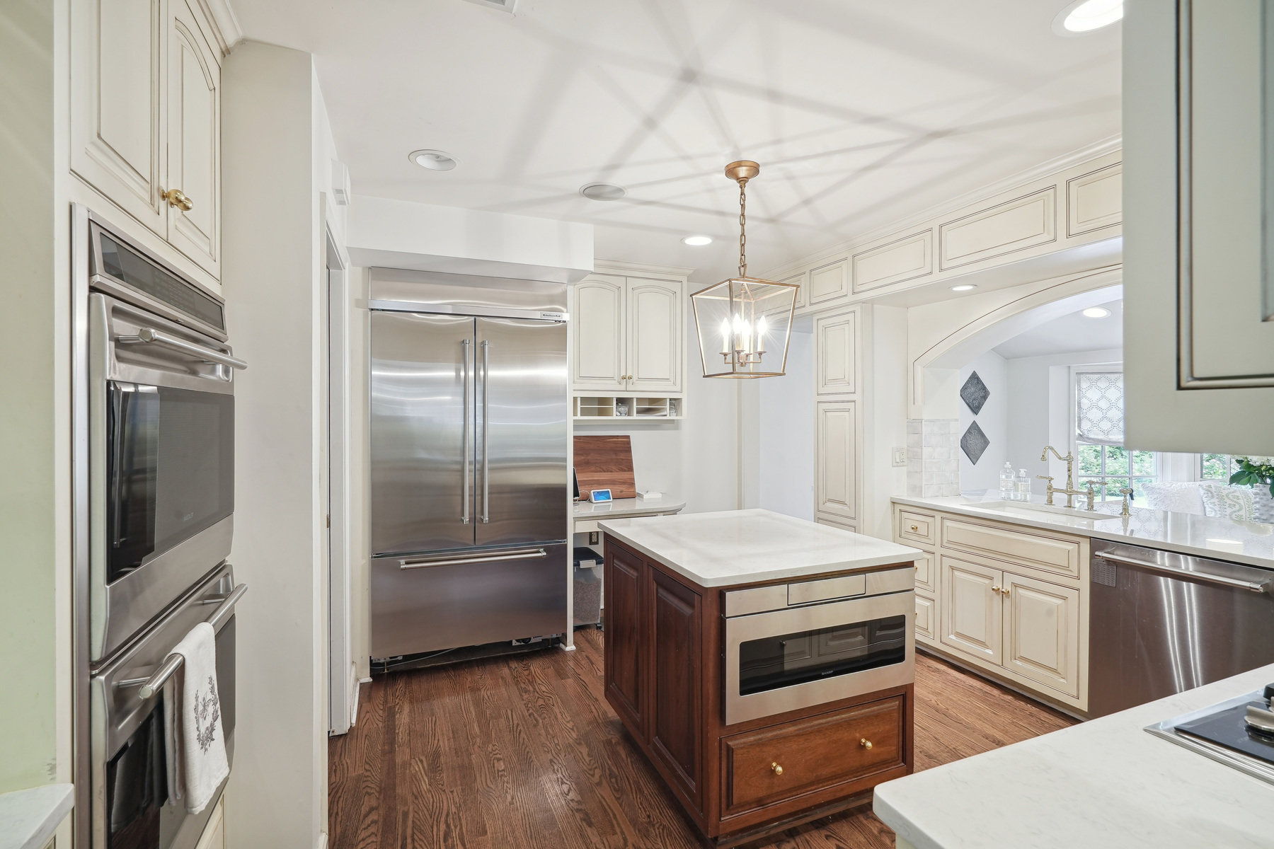 11 Hickory Road 