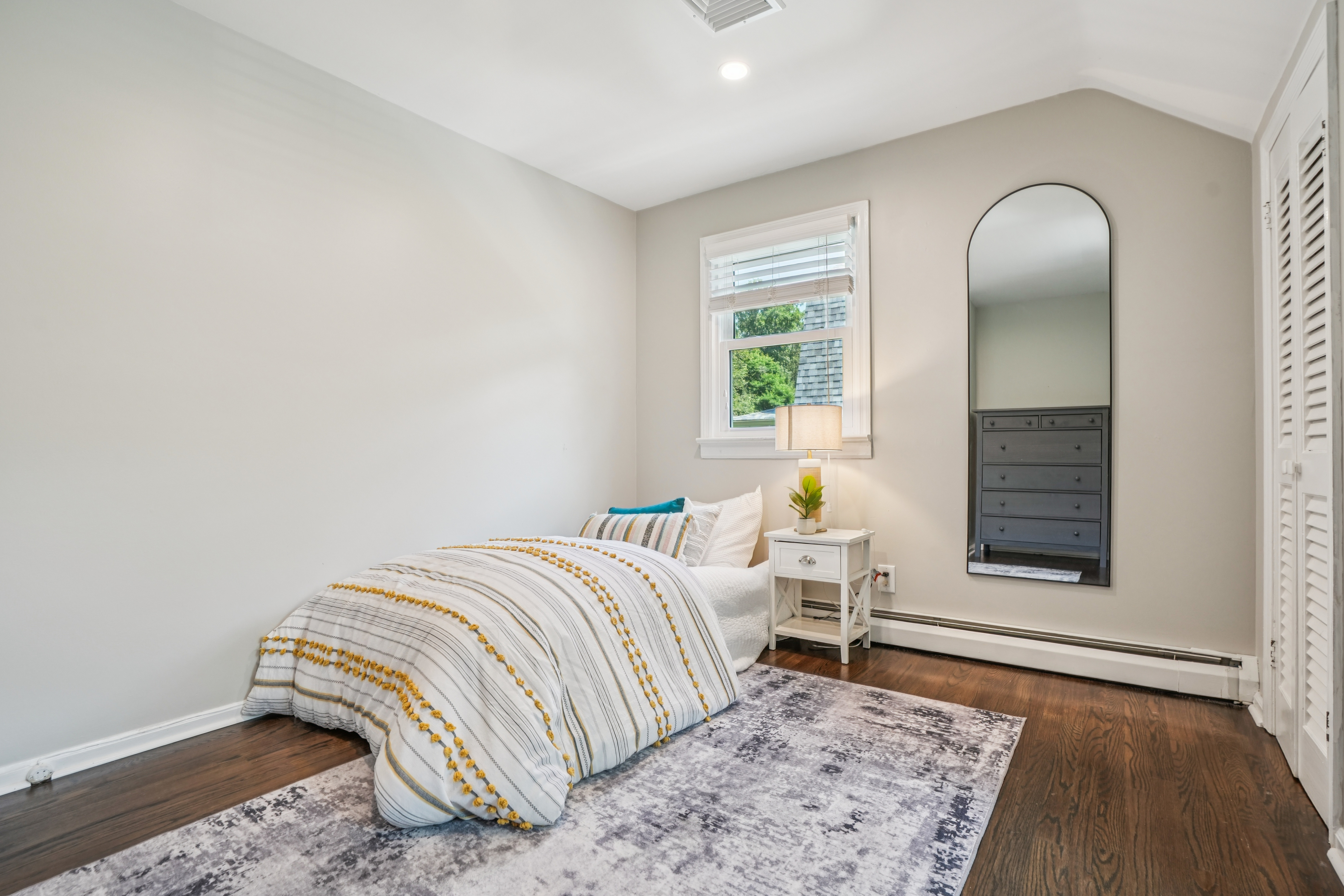 25 Ferndale Road 