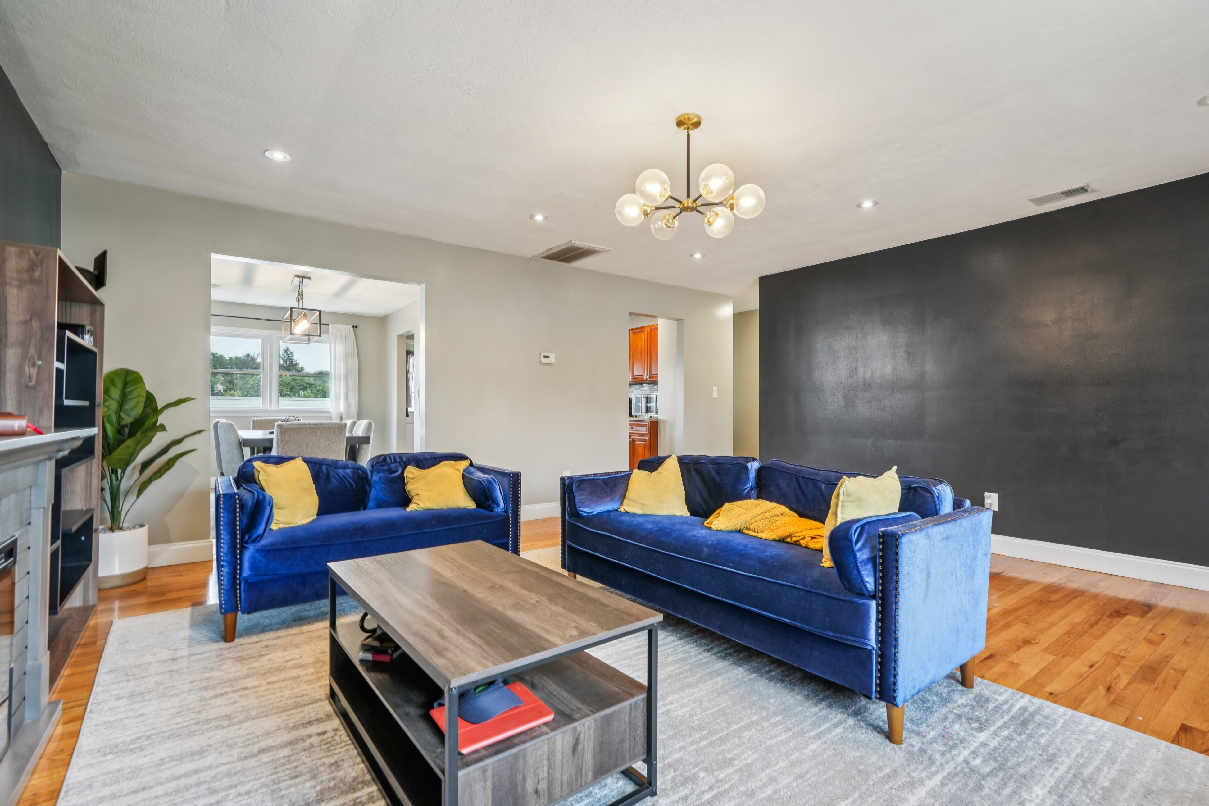 327 Cristiani Street 