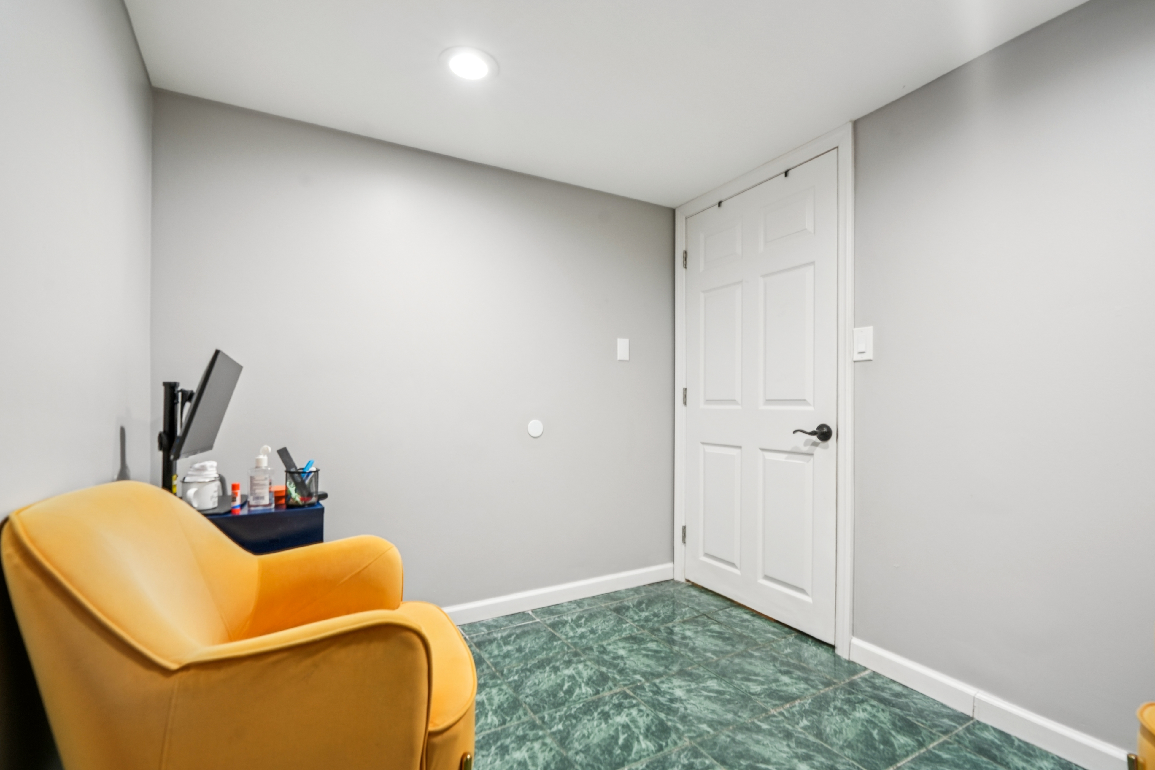 327 Cristiani Street 