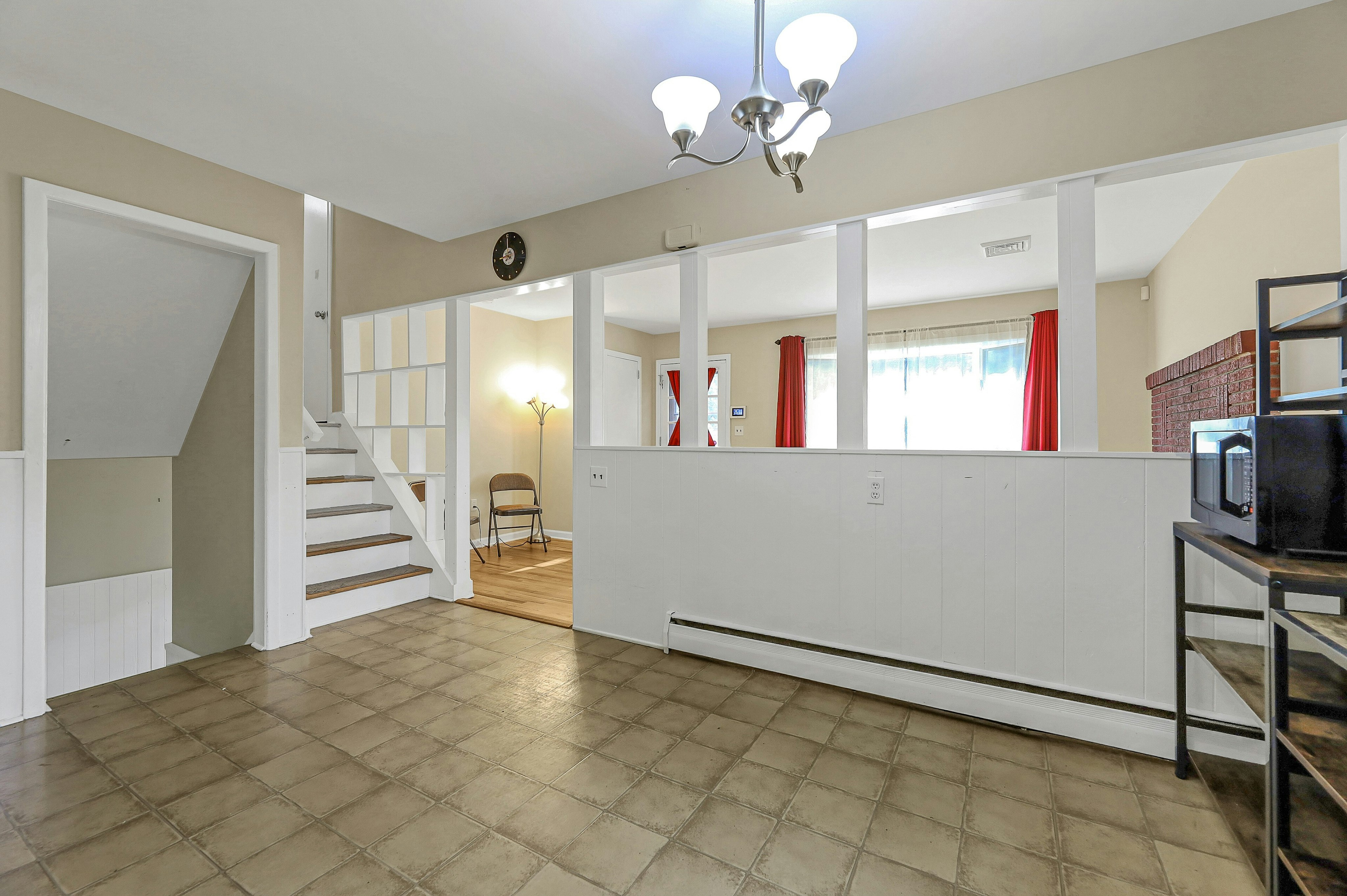 97 Knolls Road 