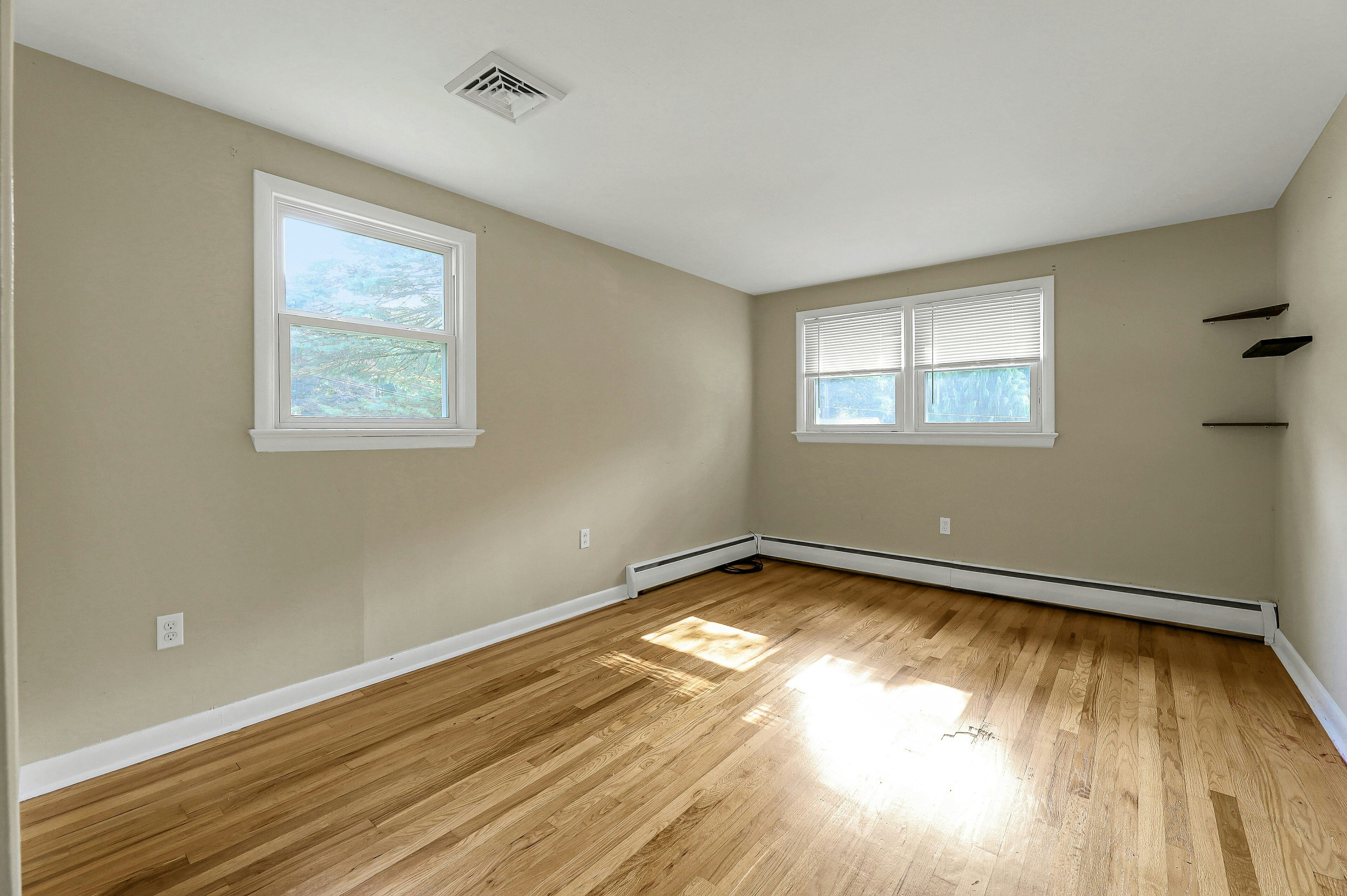 97 Knolls Road 