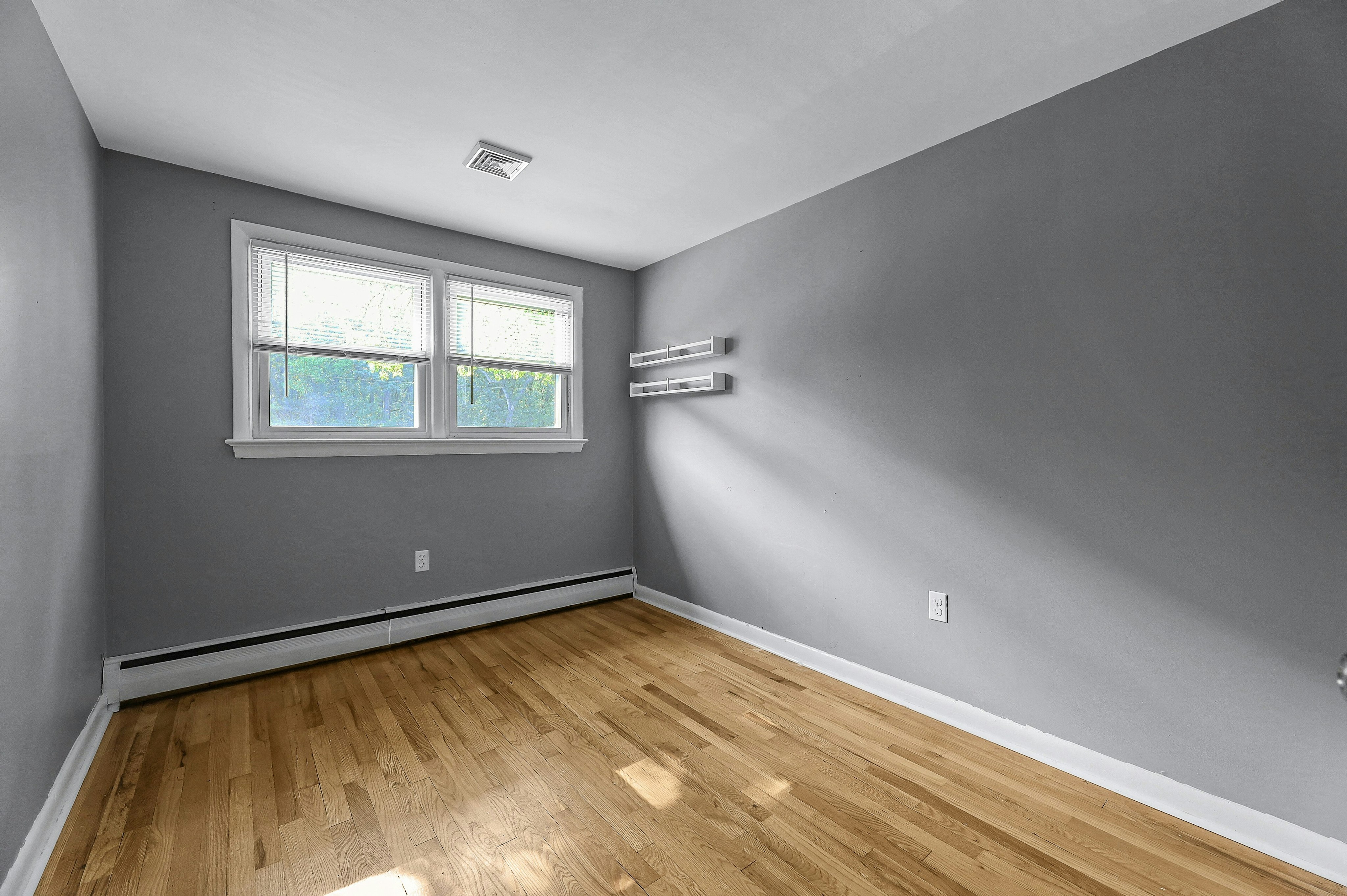 97 Knolls Road 