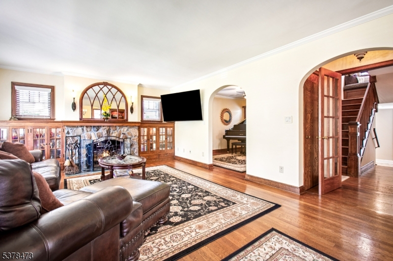 947 Madison Ave