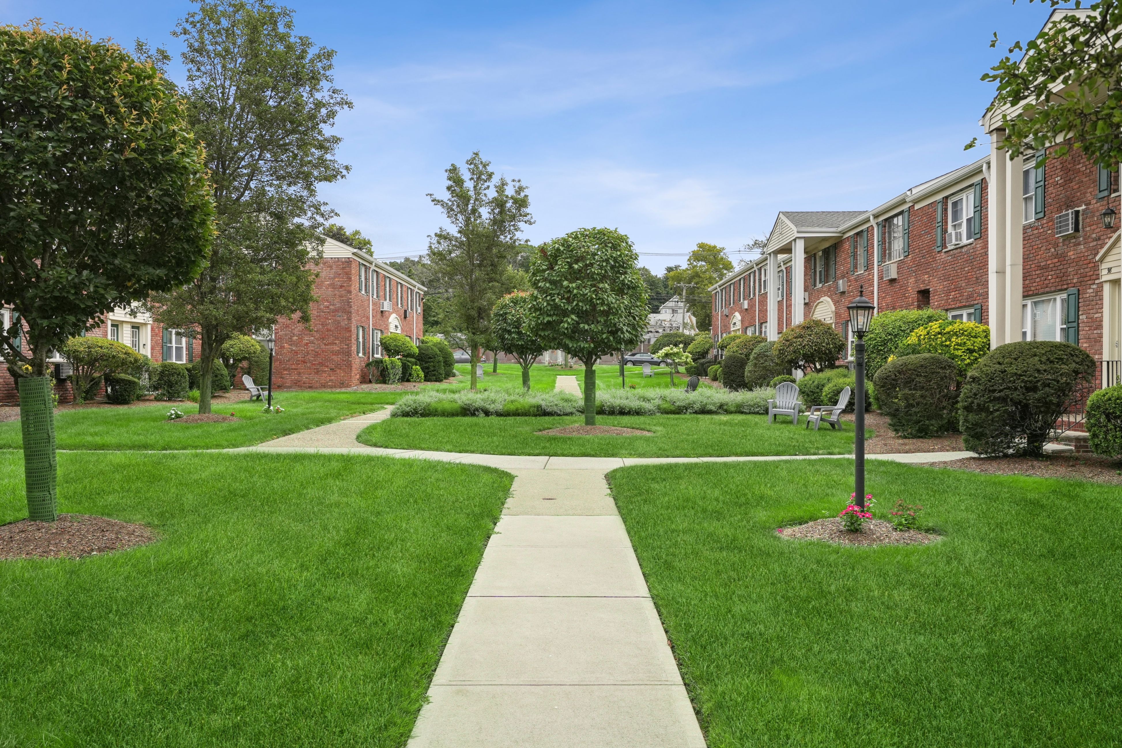 87 Roseland Avenue #91 