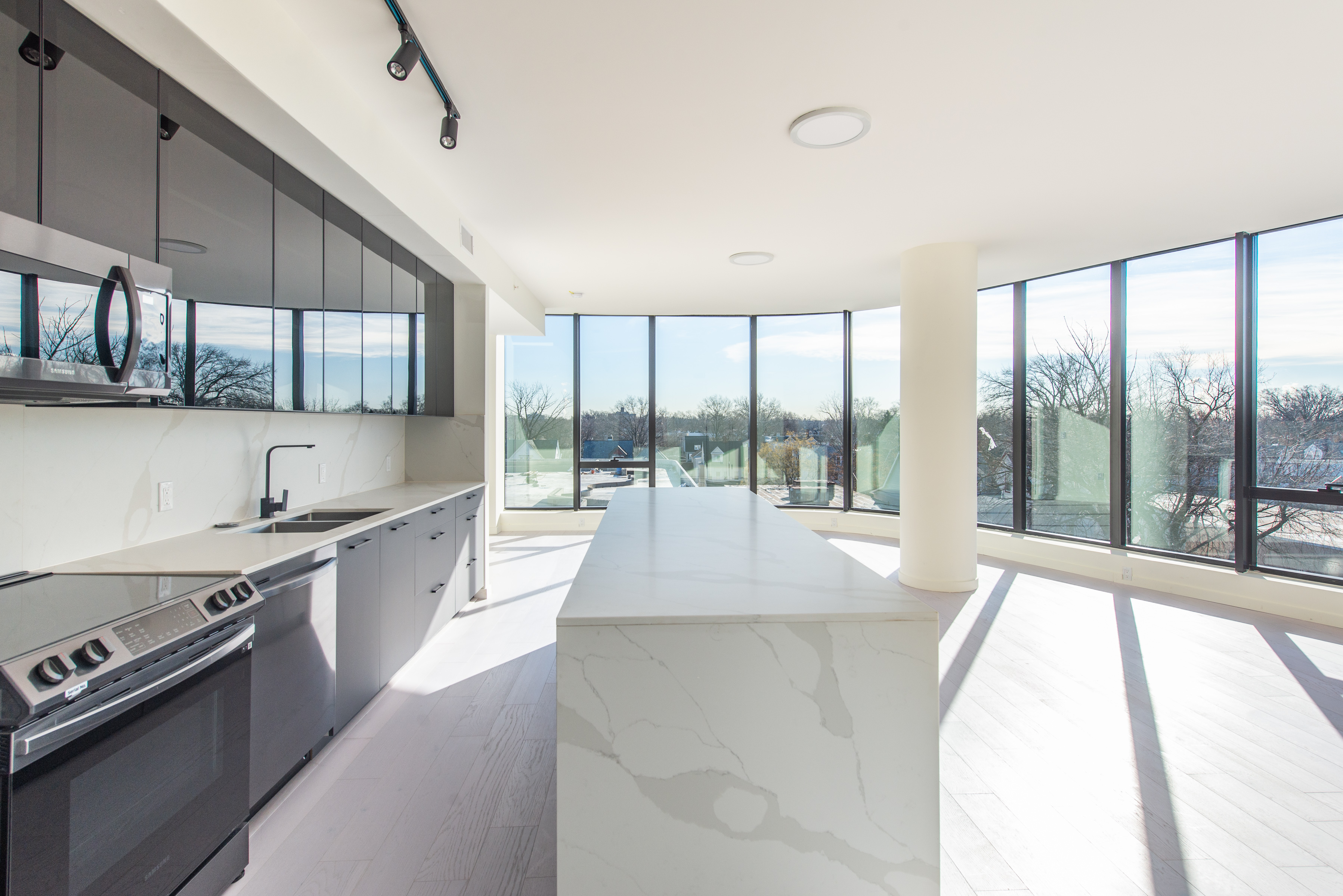 258 South Harrison Street, #814 