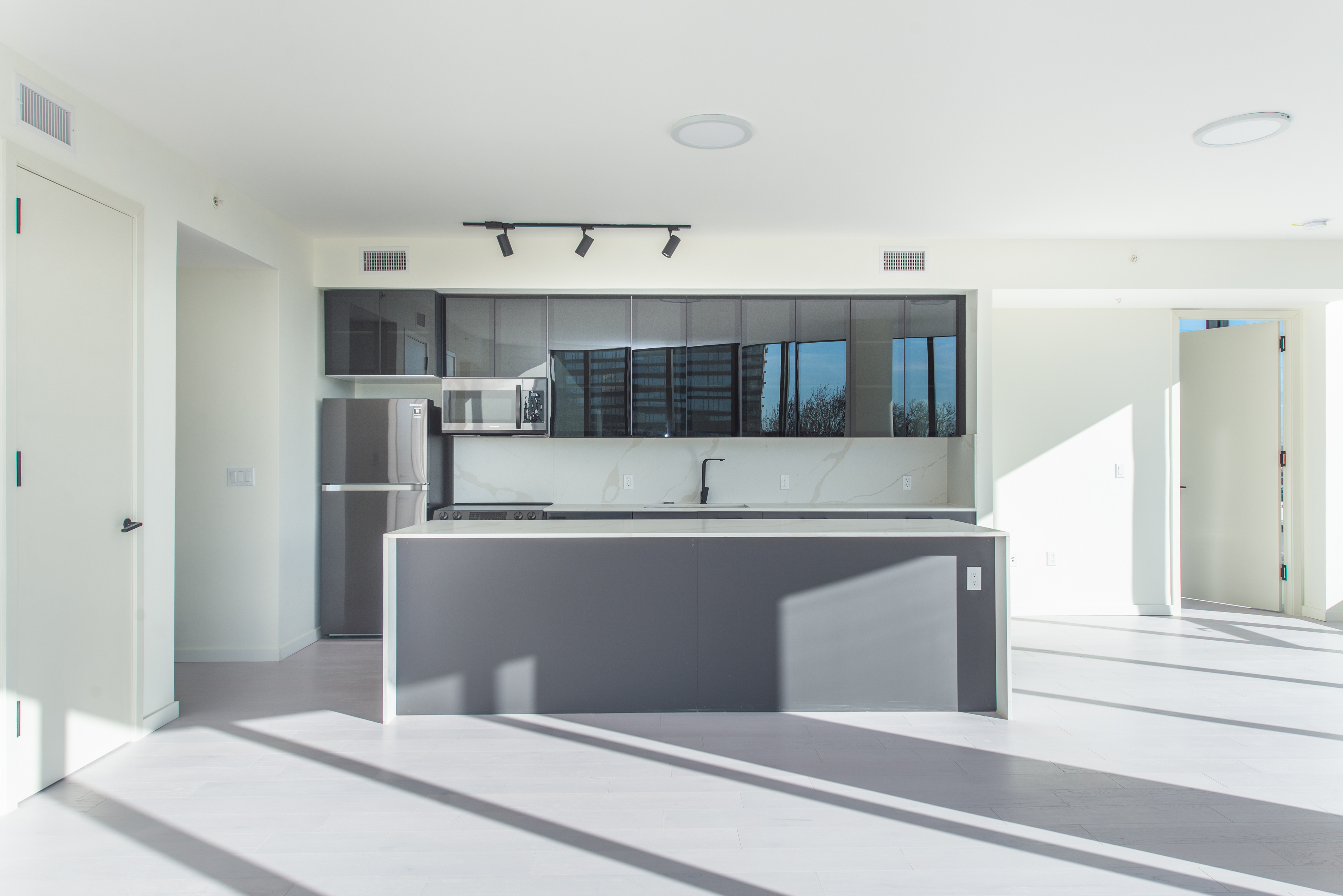 258 South Harrison Street, #814 