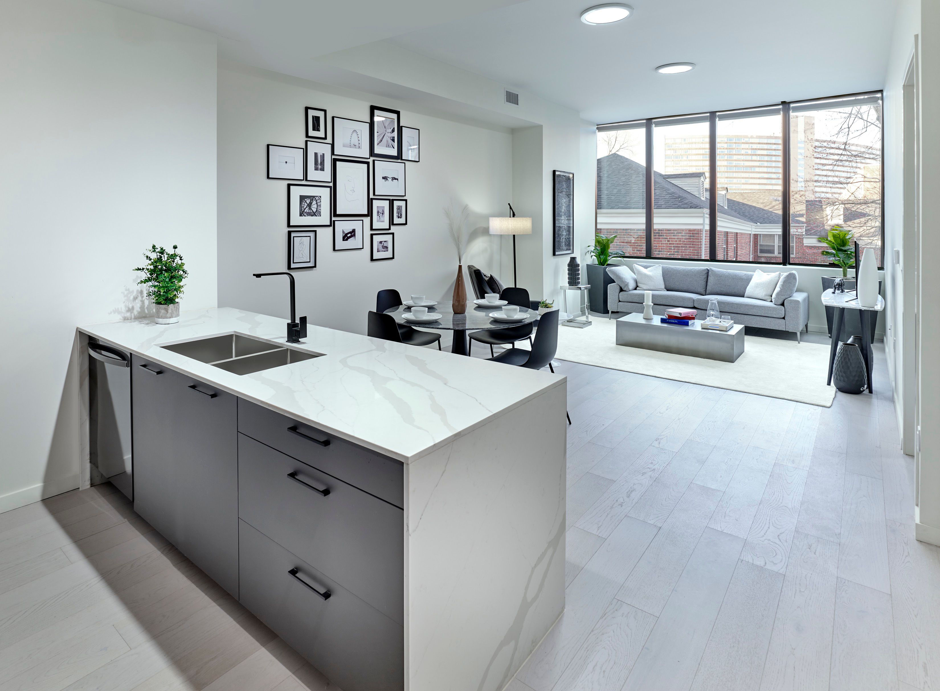 258 South Harrison Street, #814 