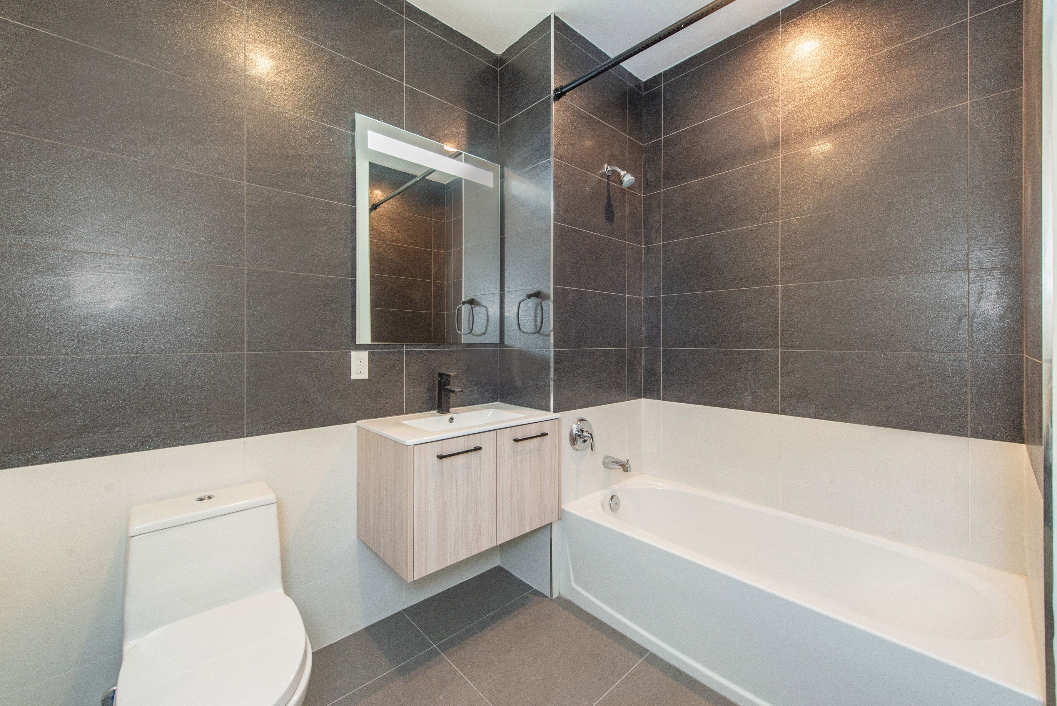 258 South Harrison Street, #814 