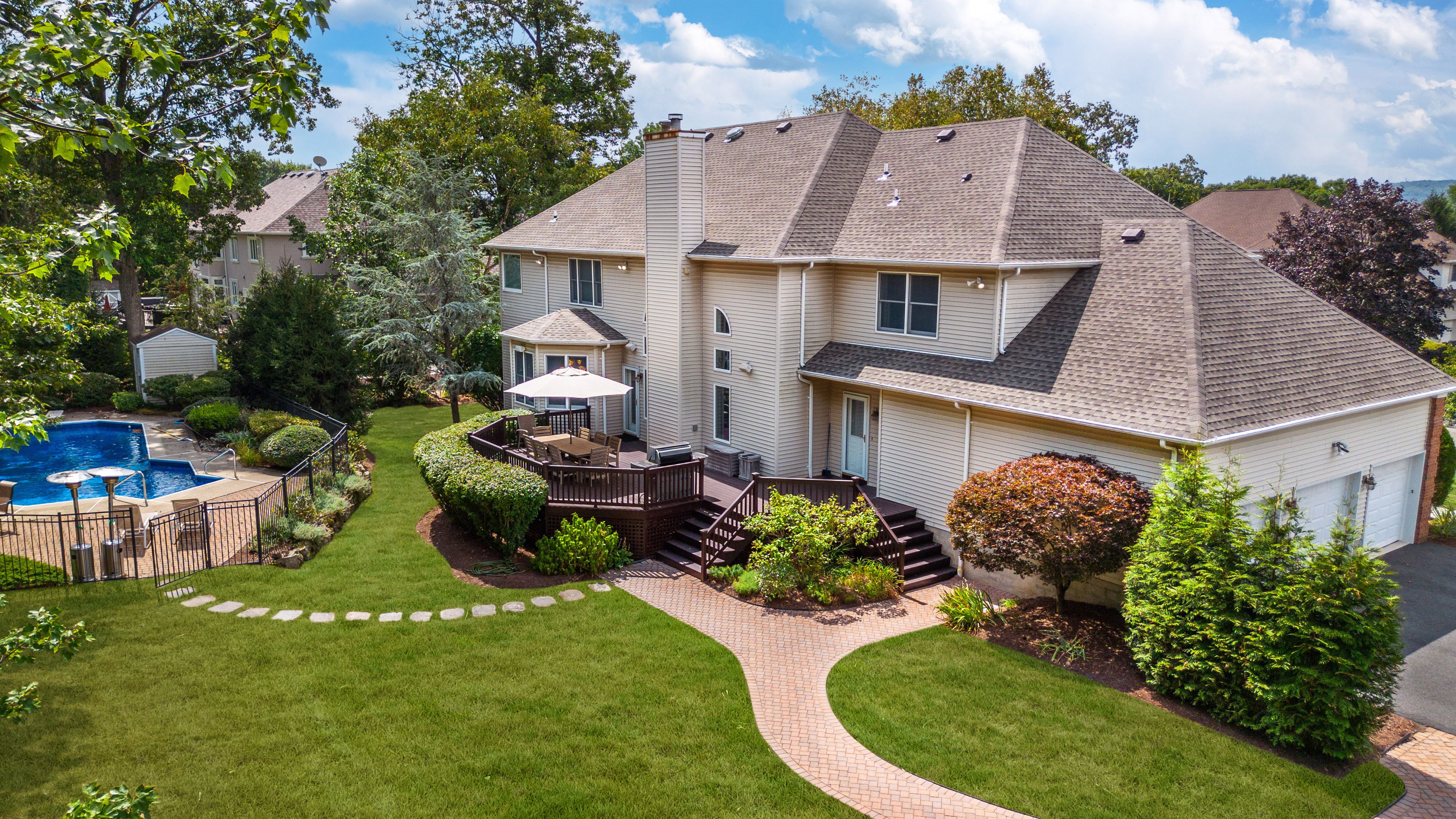 21 Doremus Drive 
