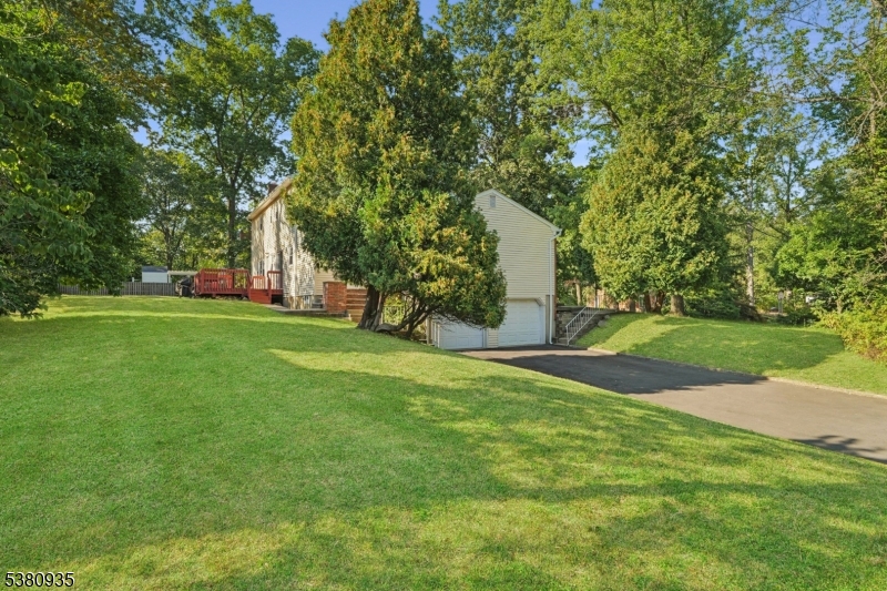 3 Branko Rd