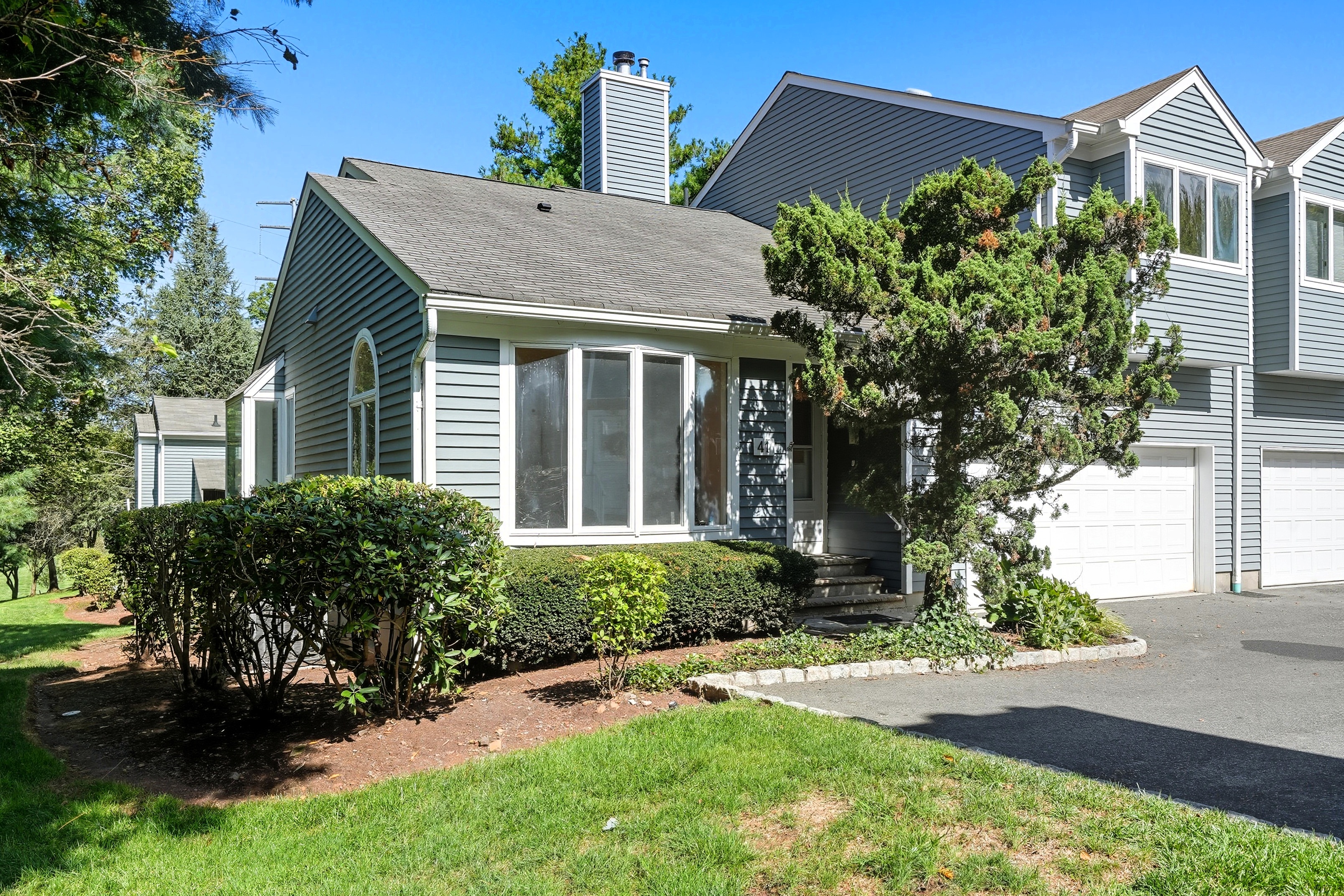 41 Meadowview Lane 
