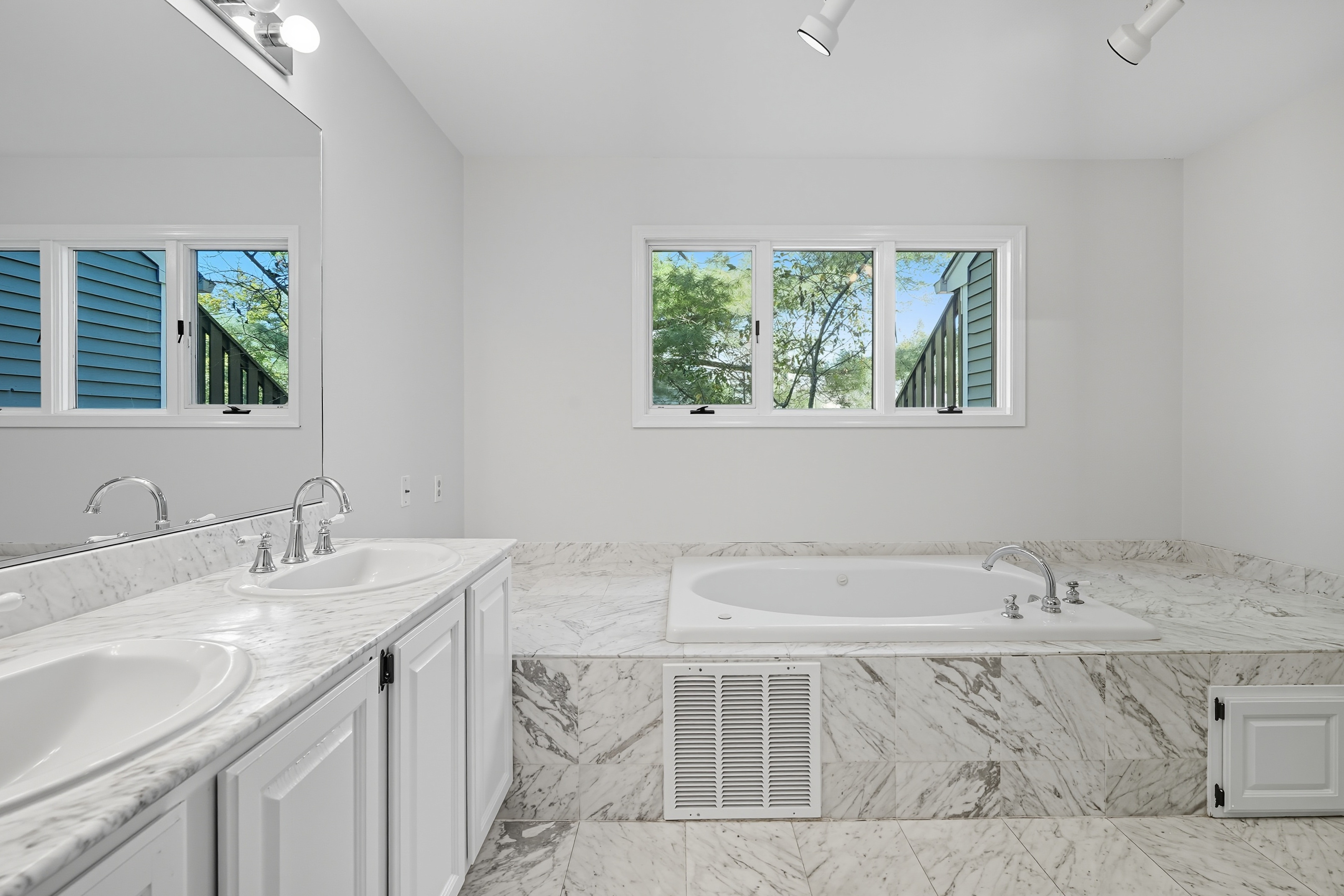 41 Meadowview Lane 