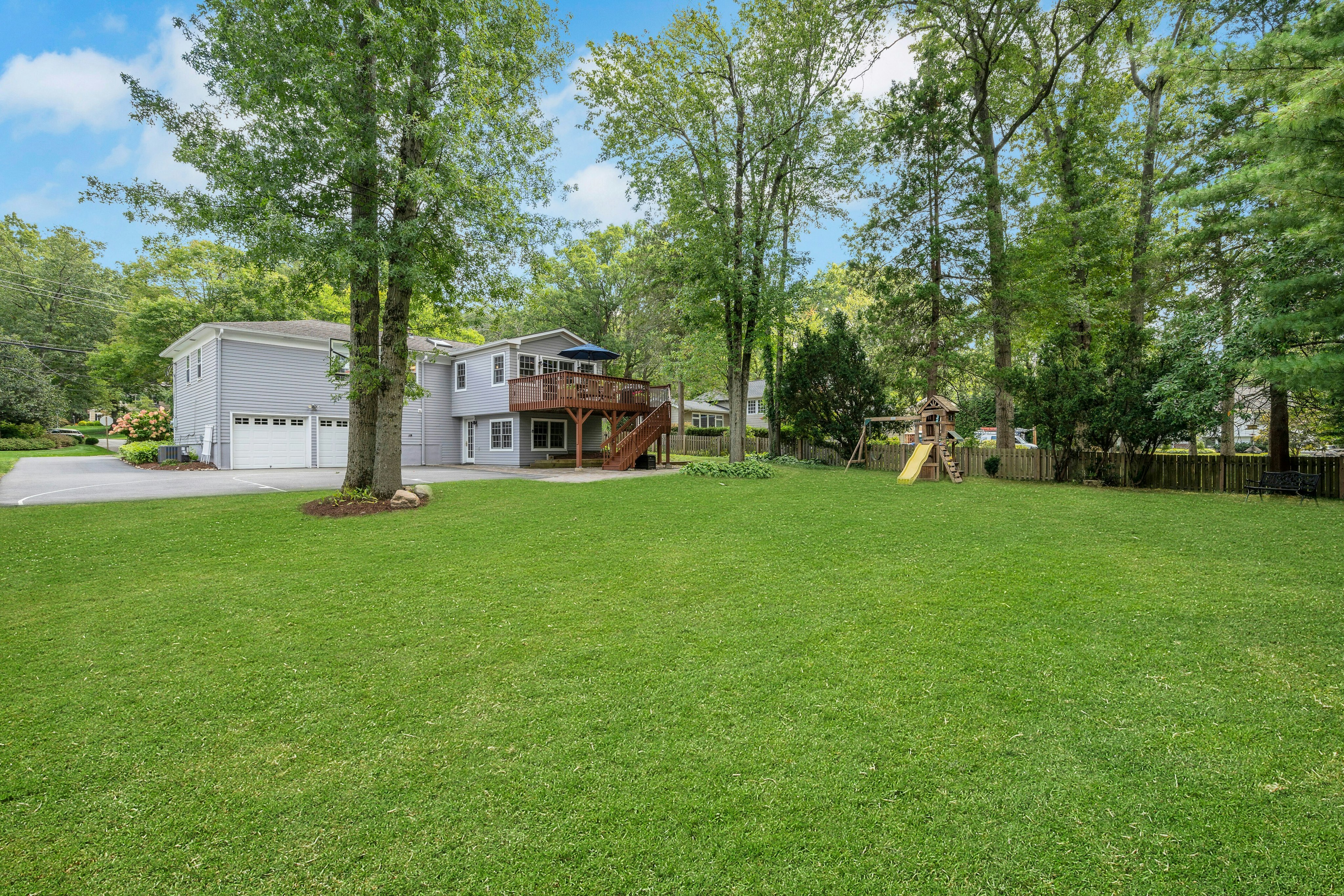 180 Woodland Avenue 