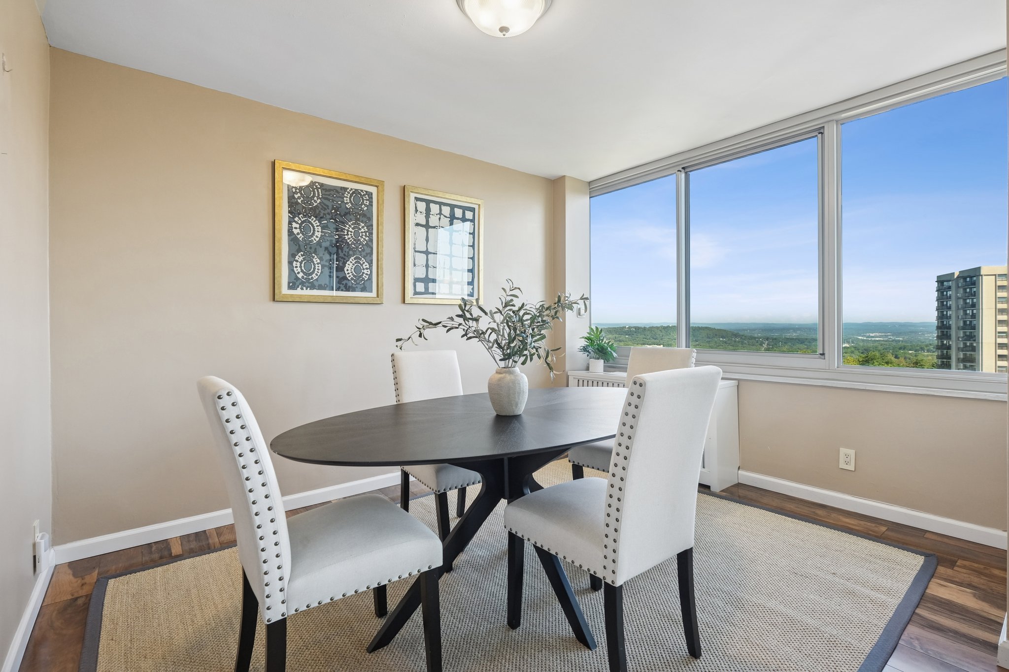 1 Claridge Drive 