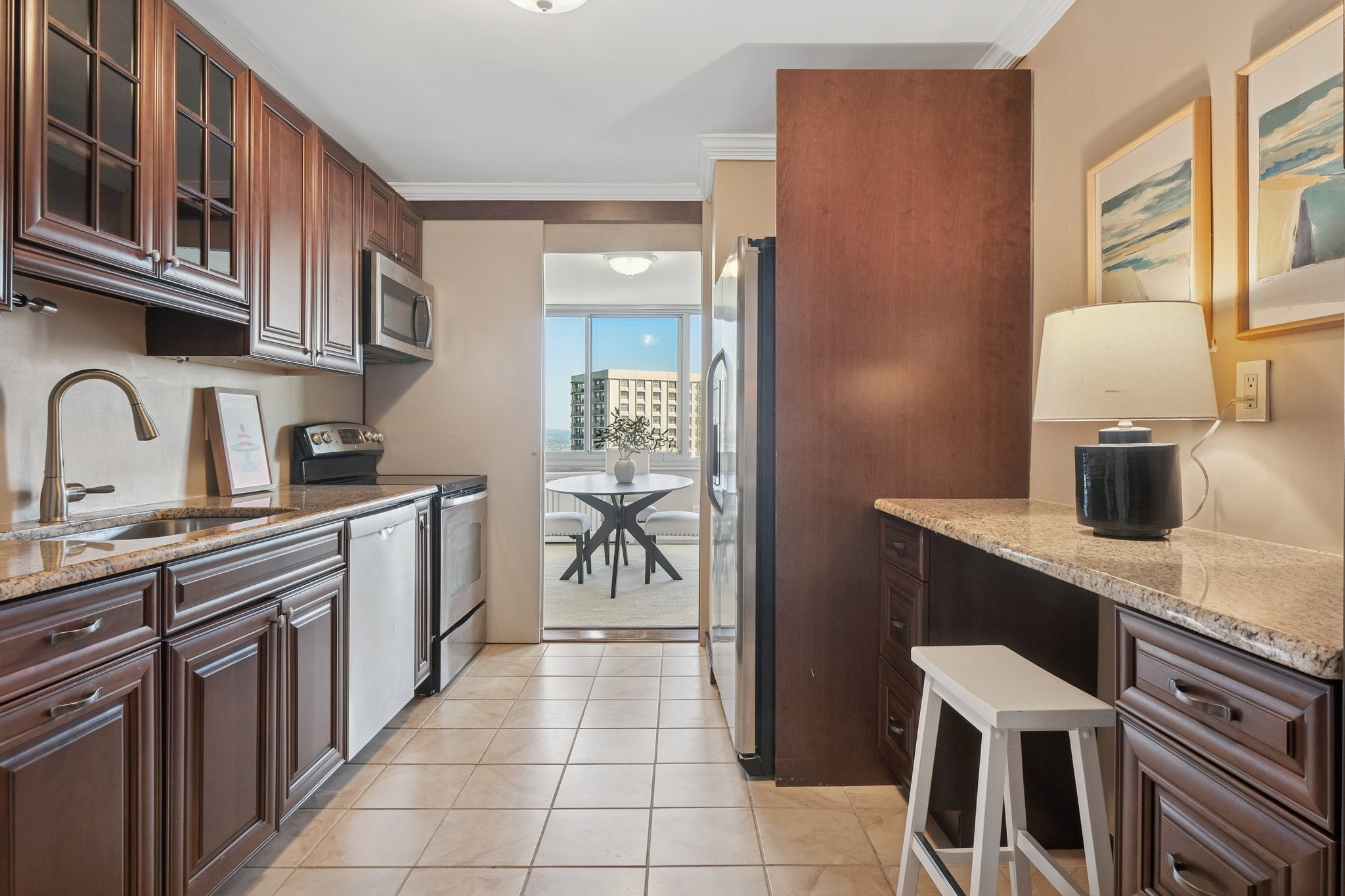 1 Claridge Drive 