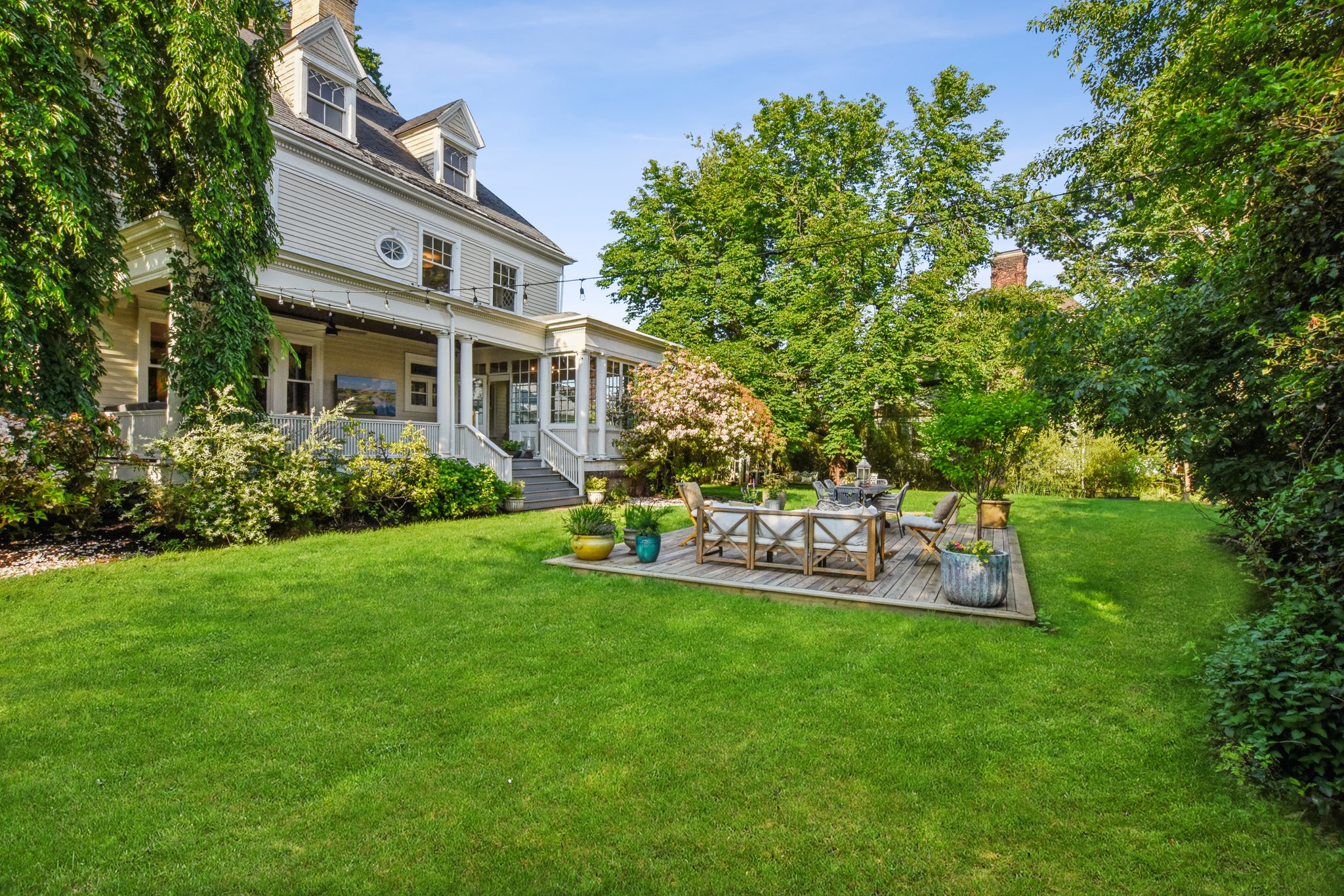 83 S Fullerton Avenue 