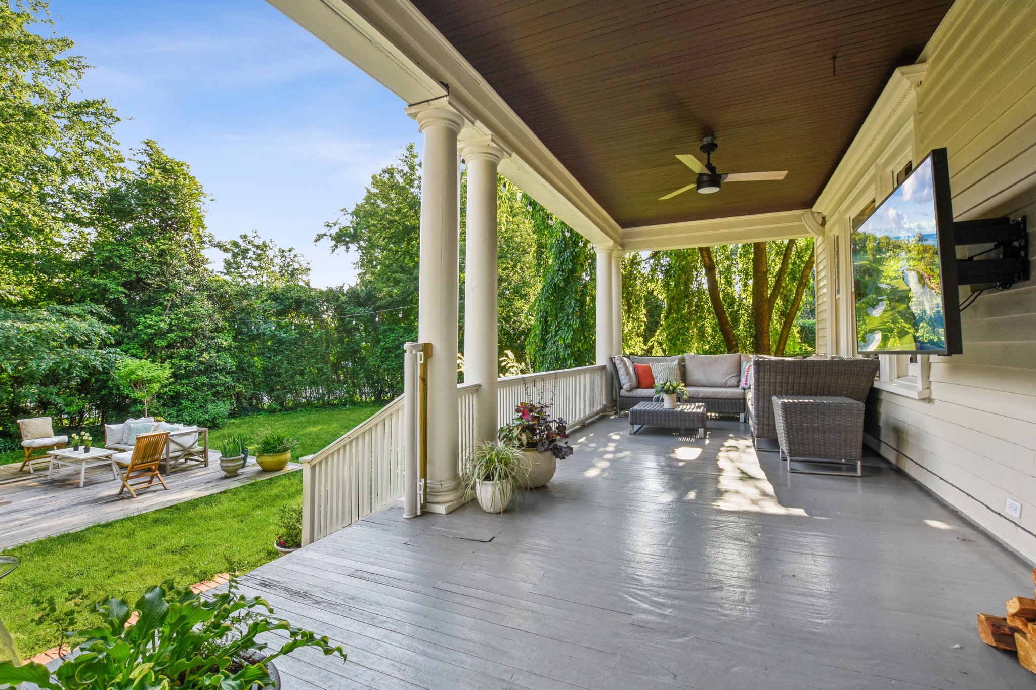 83 S Fullerton Avenue 