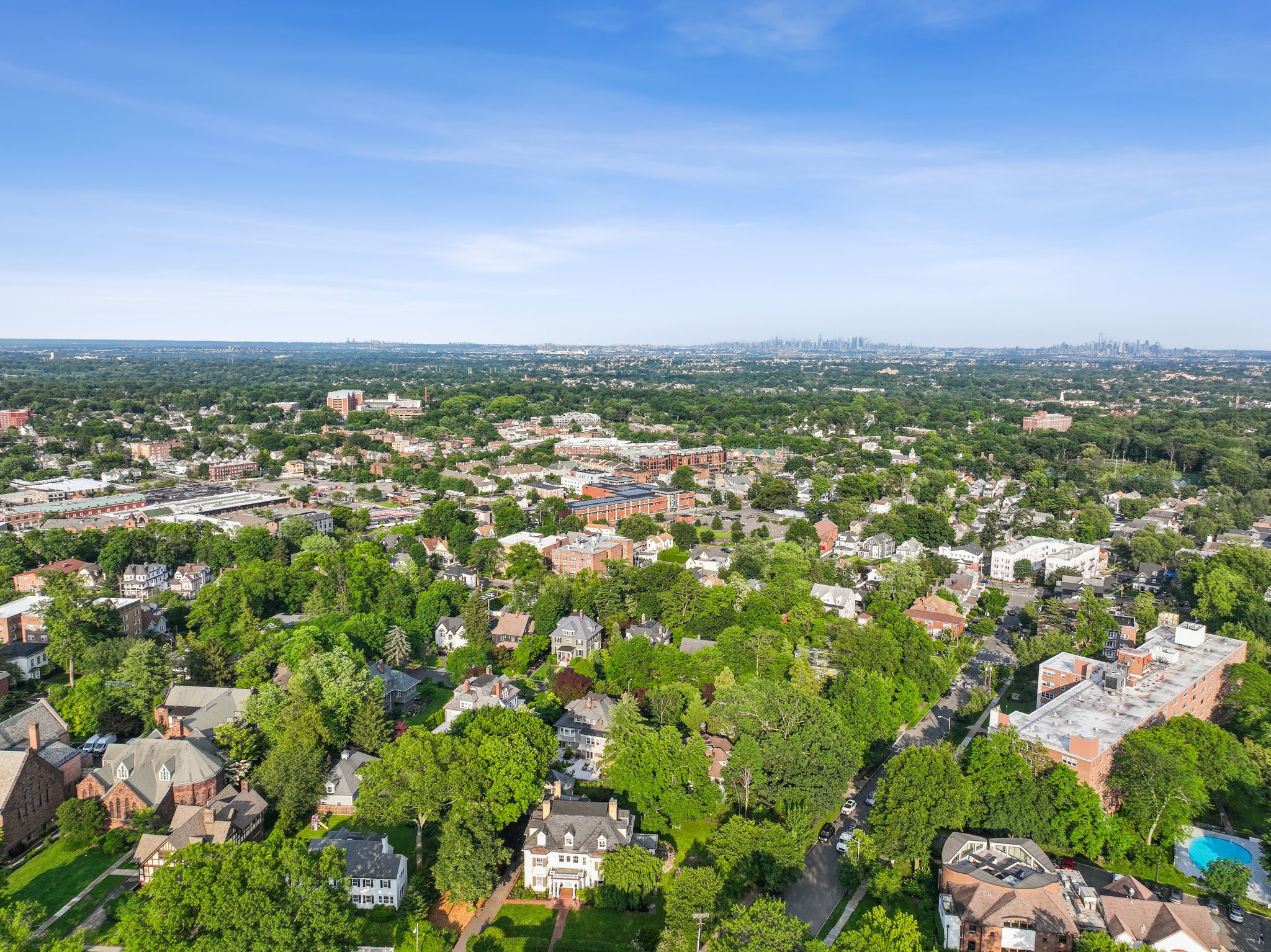 83 S Fullerton Avenue 