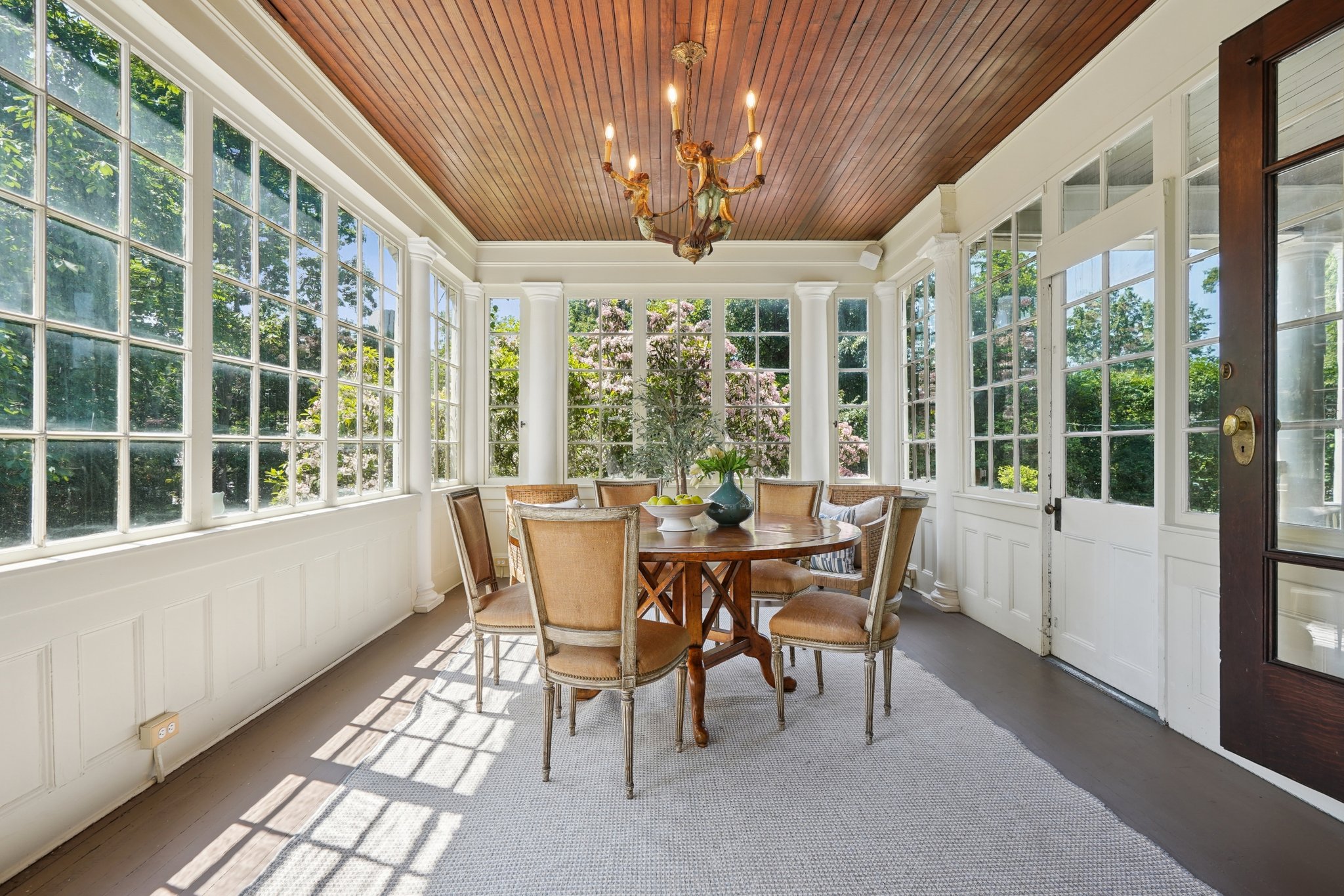 83 S Fullerton Avenue 