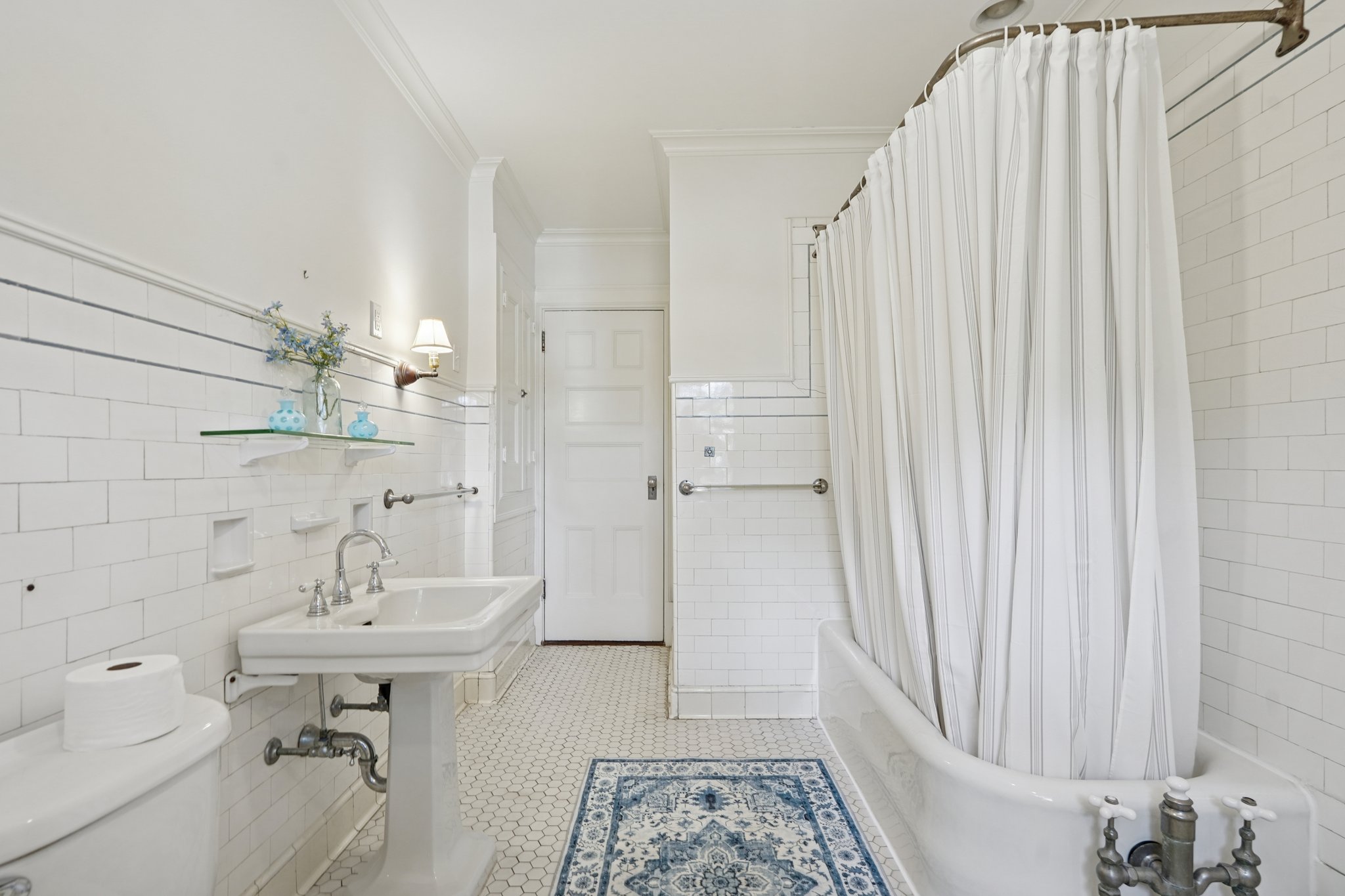 83 S Fullerton Avenue 