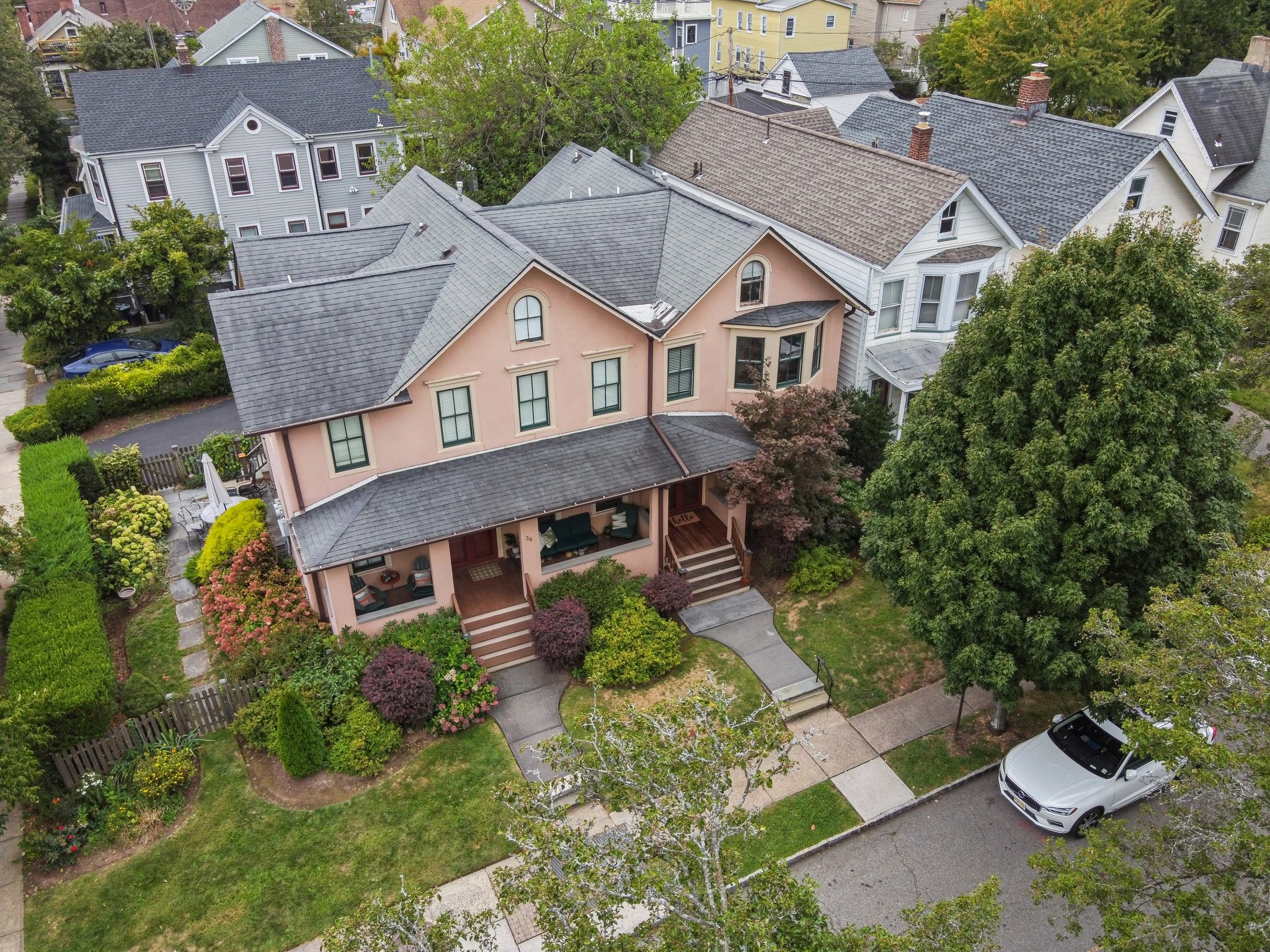 38 Montague Place 
